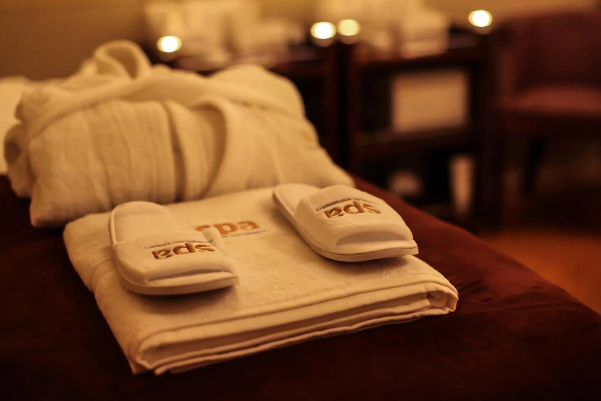 Spa and wellness centre/facilities, Bed in Macdonald Botley Park Hotel & Spa