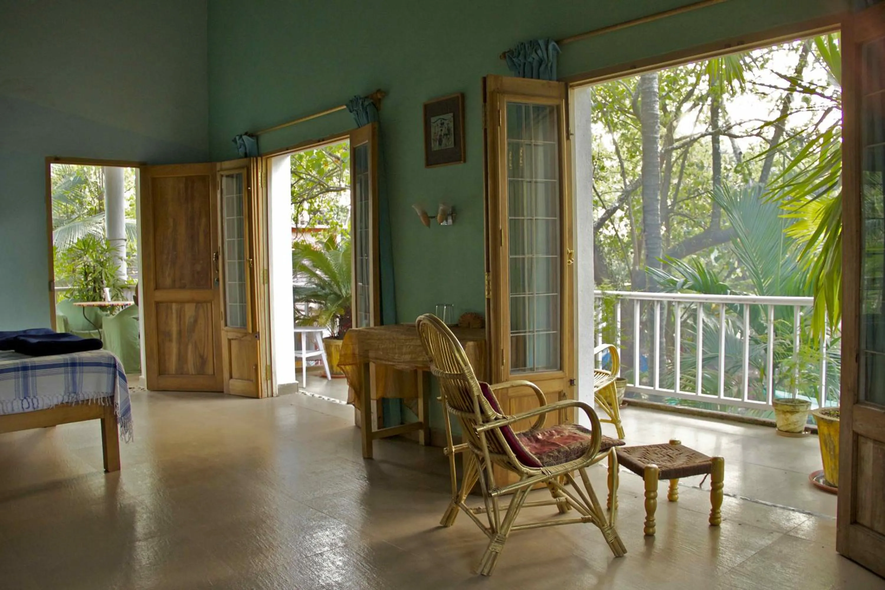 Day in Michèle's Garden