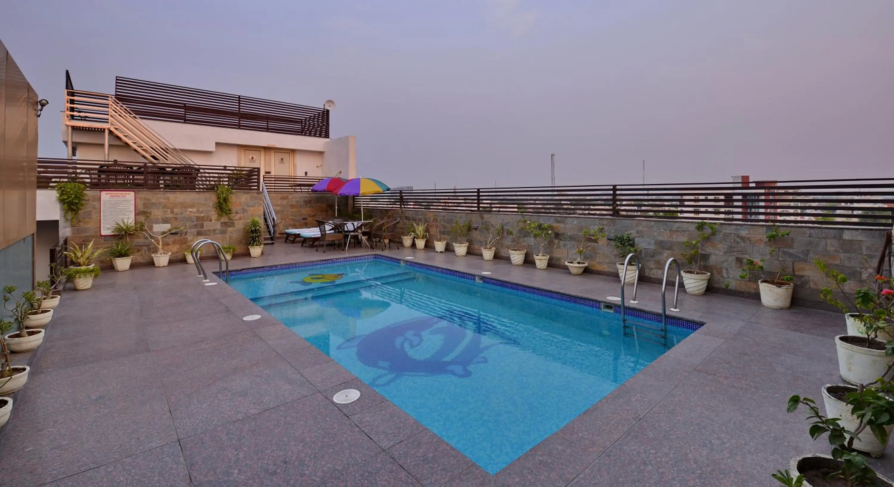 Pool view in Hotel Seven Hills Tower