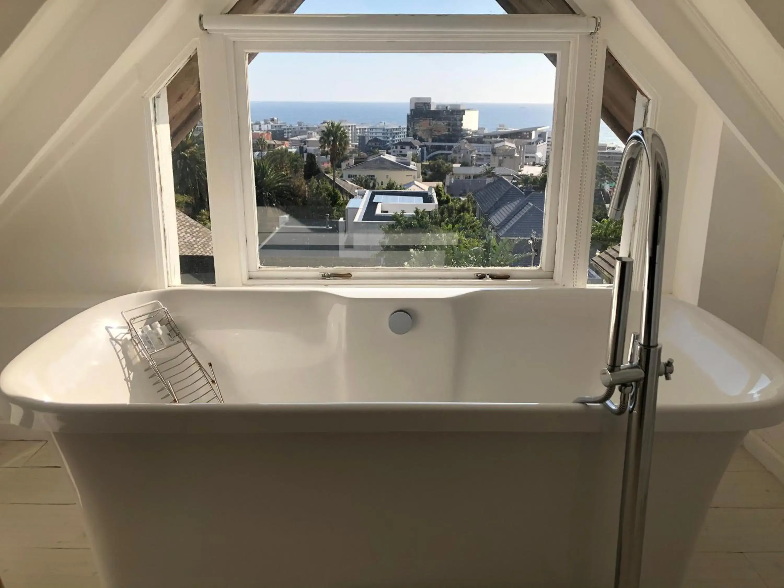 Double Room with Sea View - single occupancy in Ashby Manor Guest House Double Room with Sea View - single occupancy in Ashby Manor Guest House