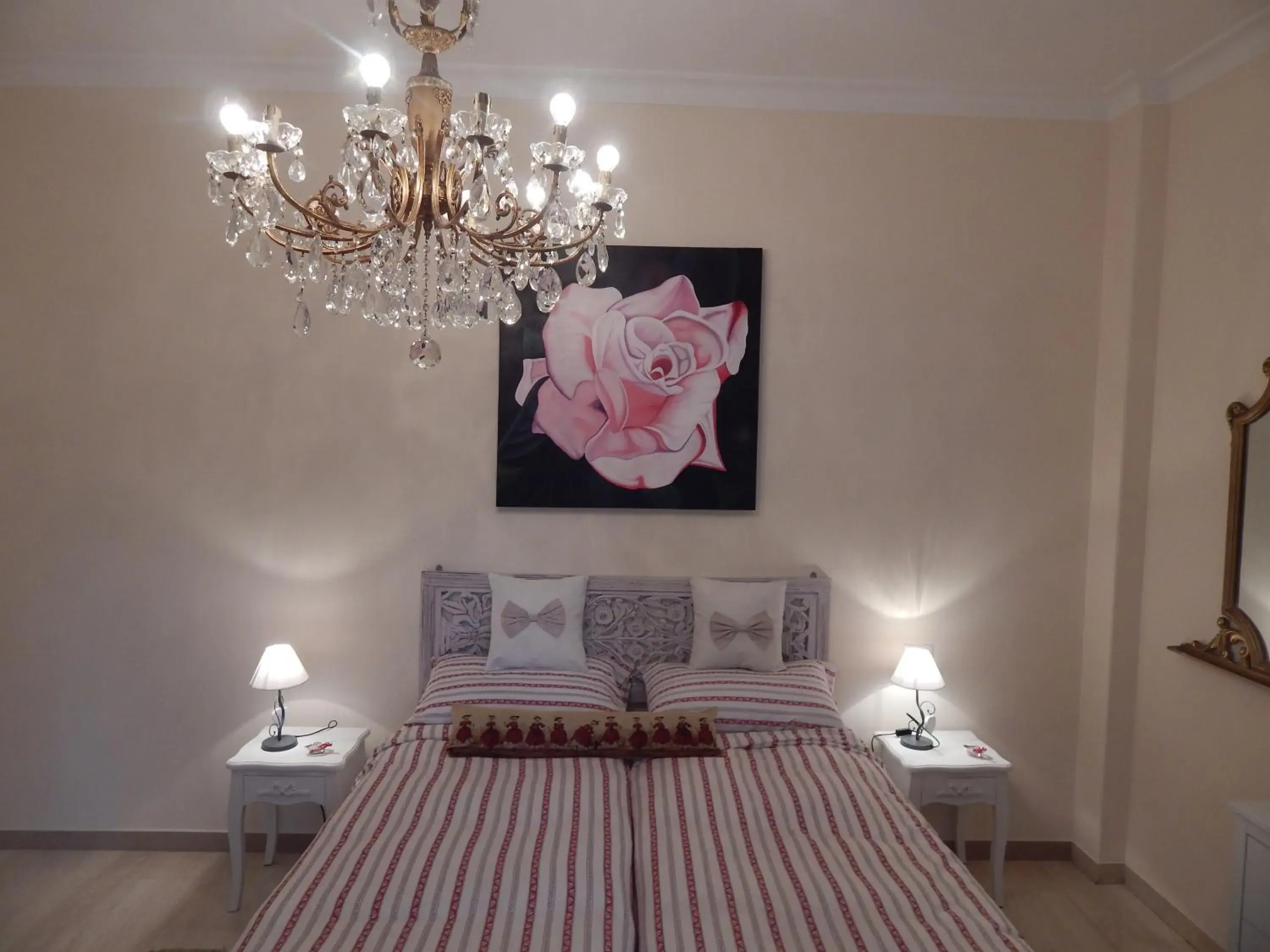 Twin Room with Shared Bathroom in Affittacamere Roma Centro, Musei Vaticani Rooms Twin Room with Shared Bathroom in Affittacamere Roma Centro, Musei Vaticani Rooms