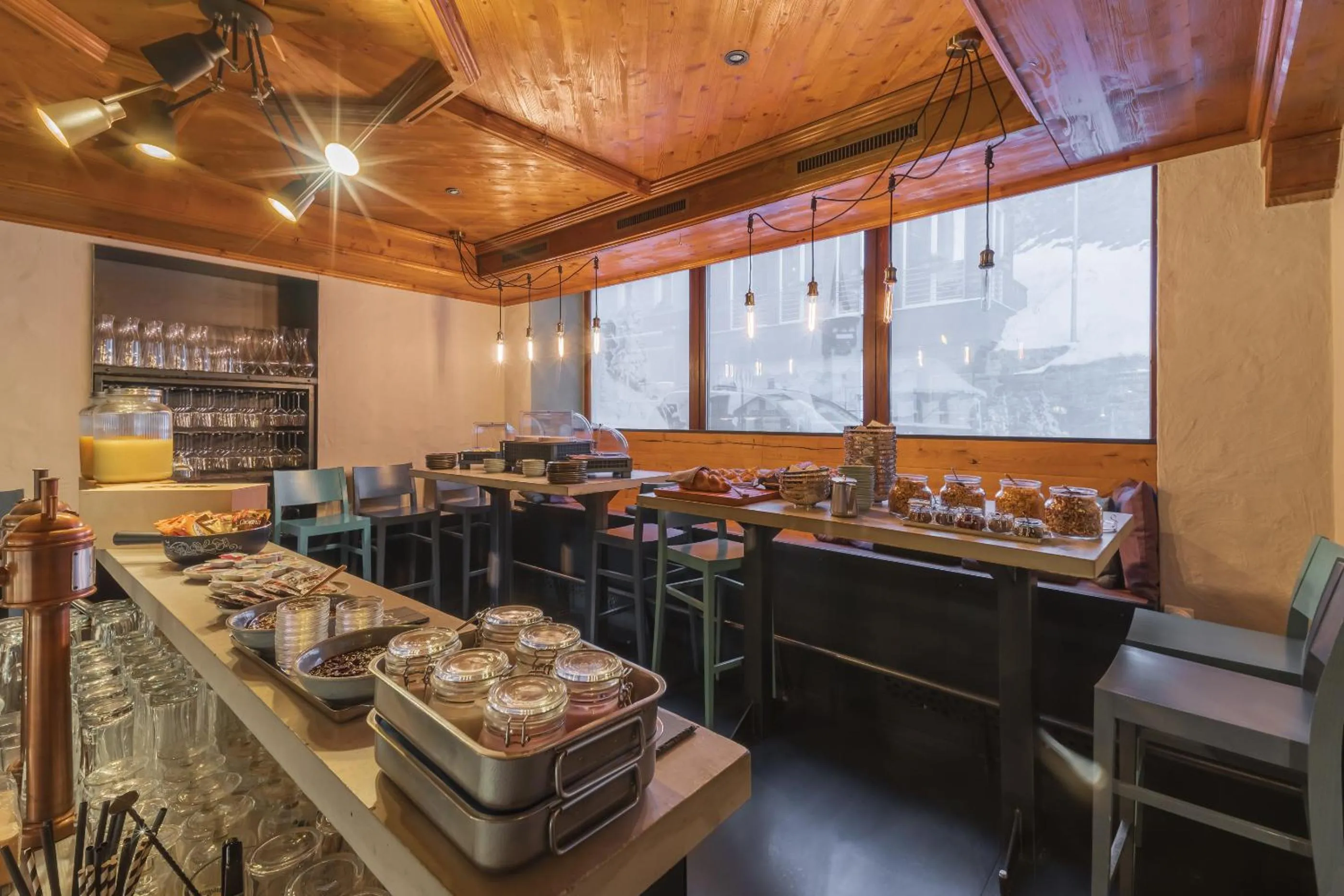 Buffet breakfast in Hotel Quellenhof - Self Check-in & Adults Only