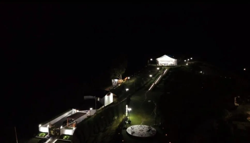 Casa de Monique Villas & Glamping Retreat