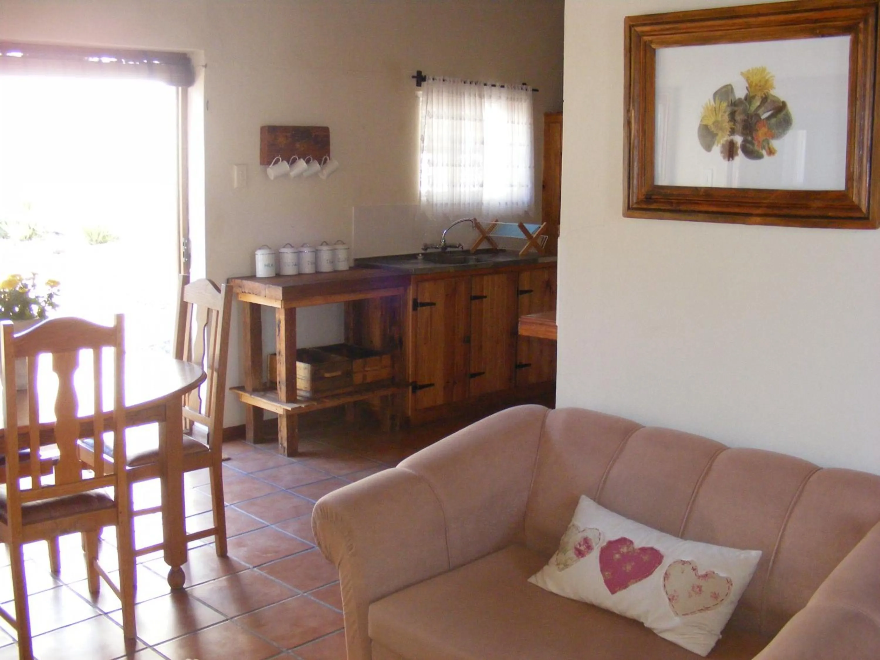 Living room in Pepper Tree Accommodation