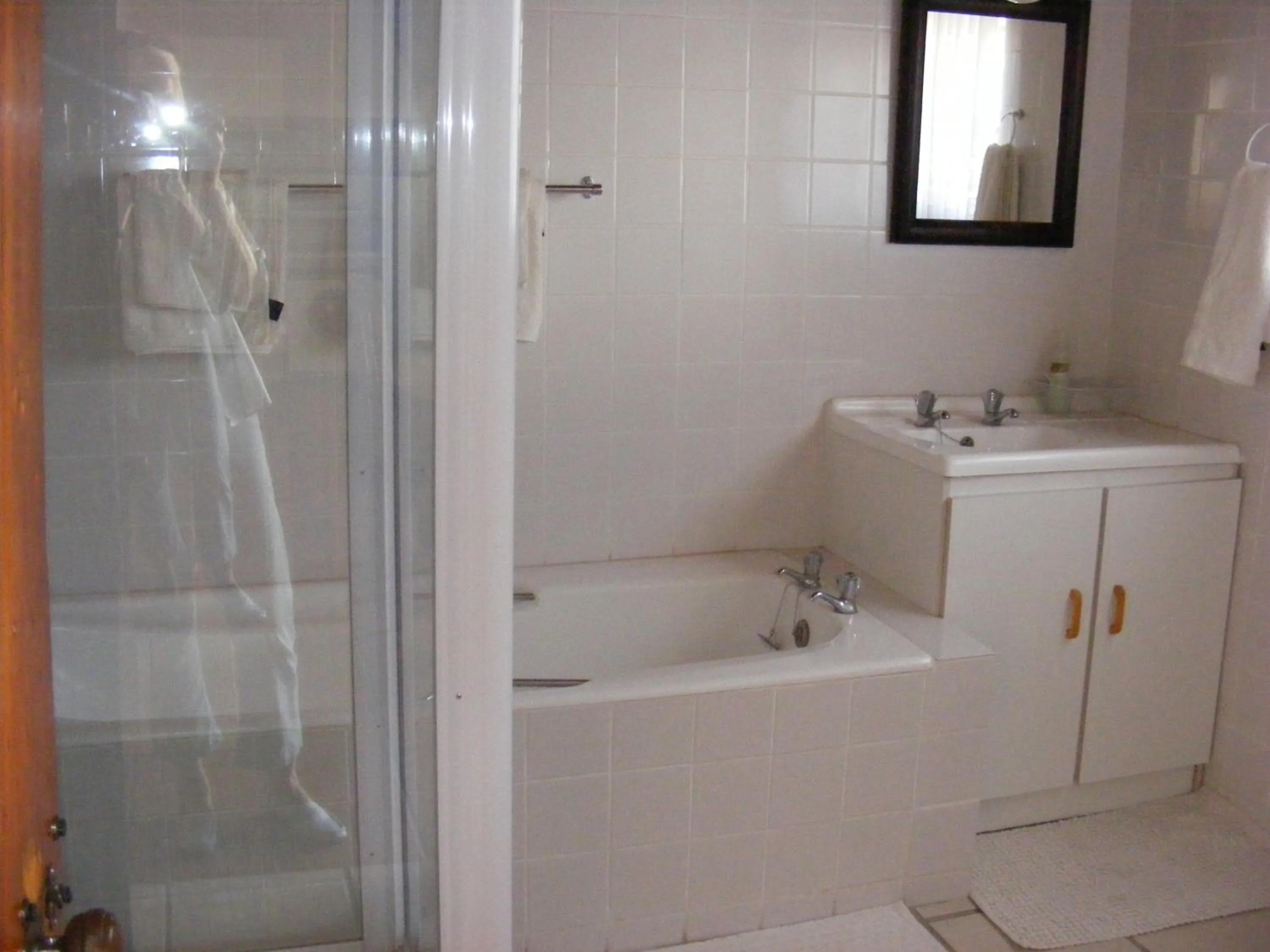 Bathroom in Pepper Tree Accommodation