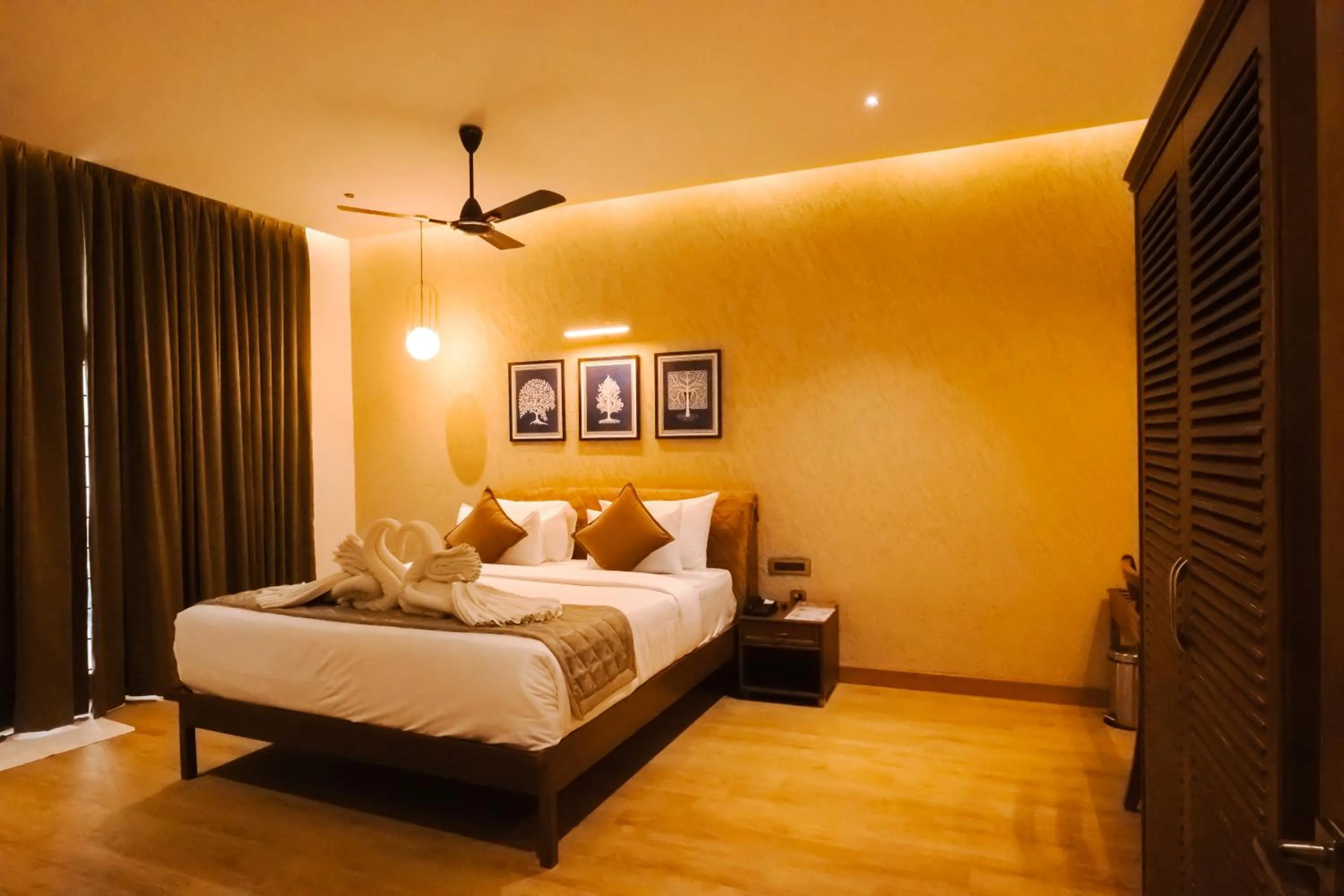 Bedroom, Bed in DNC Shevaroys Resorts & Spa