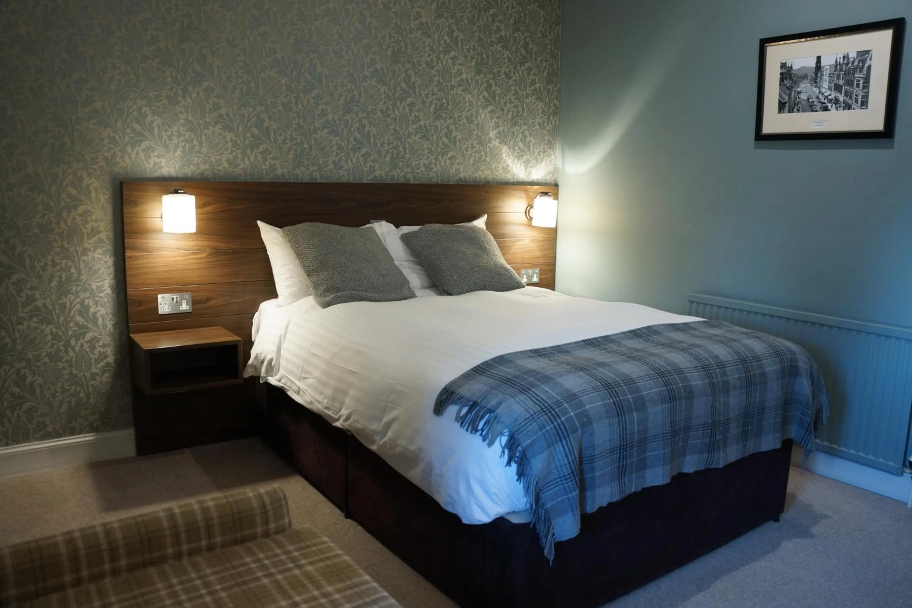 Bed in Corriegarth Hotel