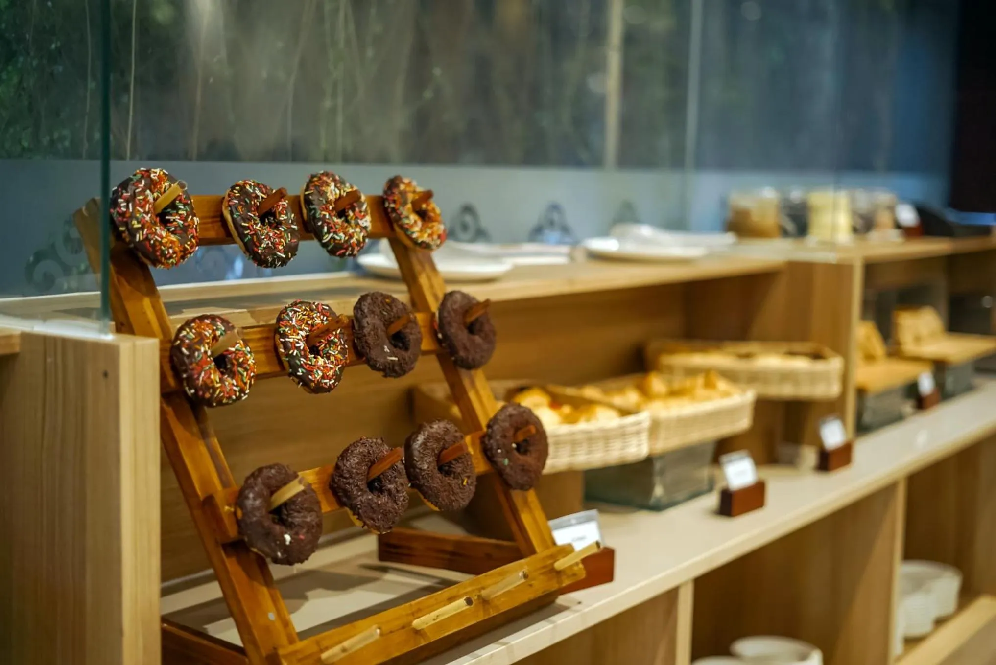 Restaurant/places to eat in Grand Tjokro Jakarta