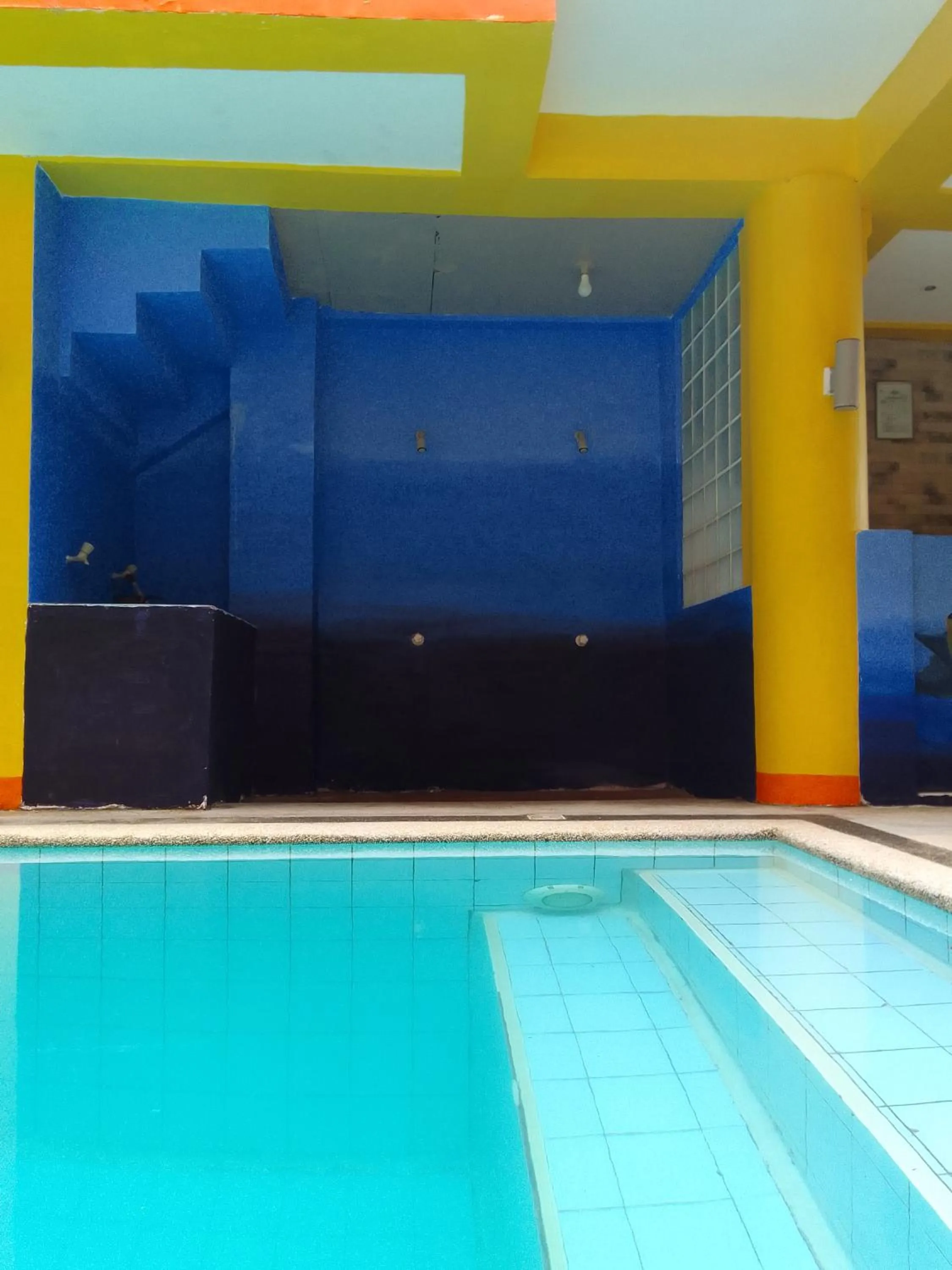 Swimming pool in Baywatch Resort panglao Bohol
