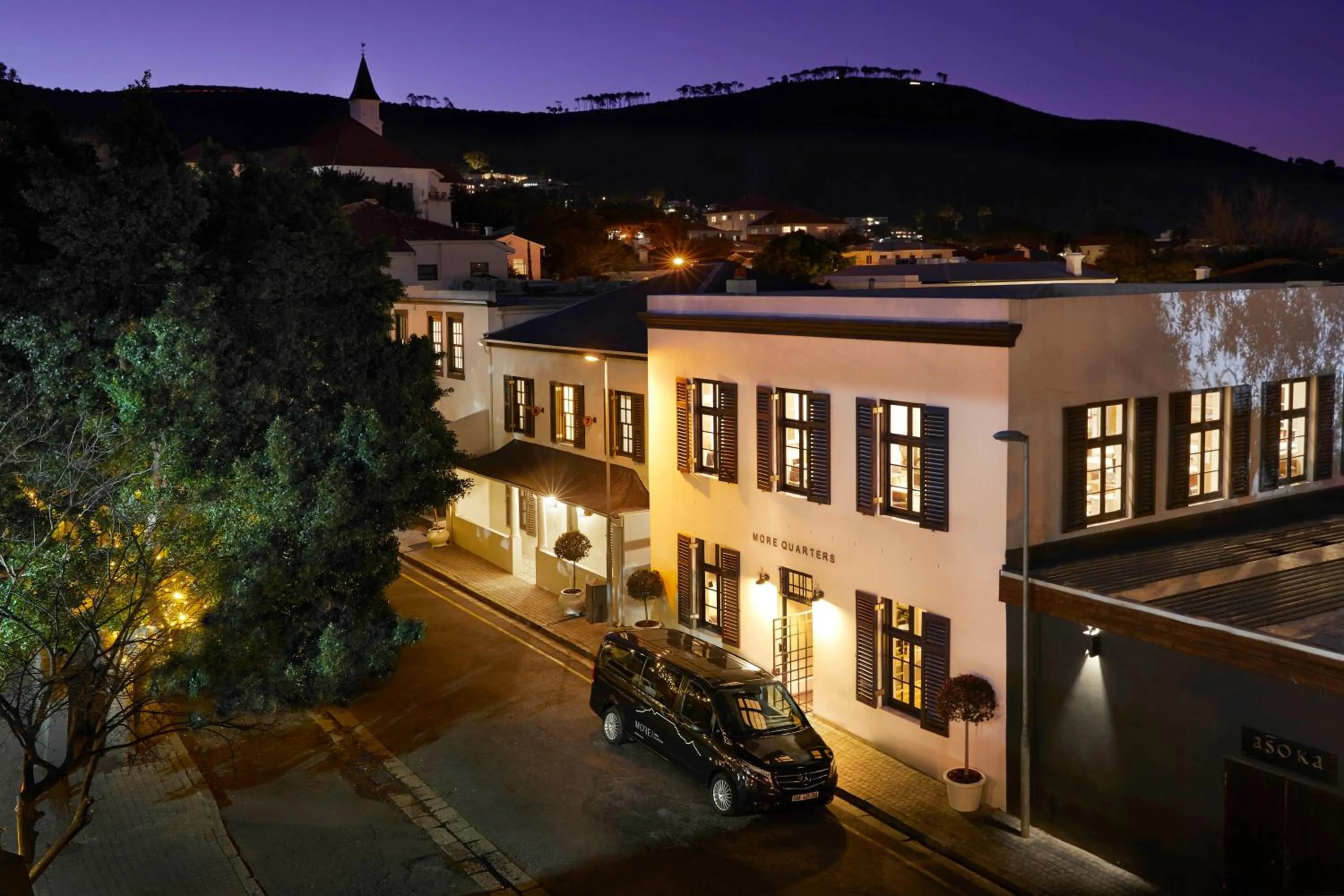 Facade/entrance in More Quarters Hotel