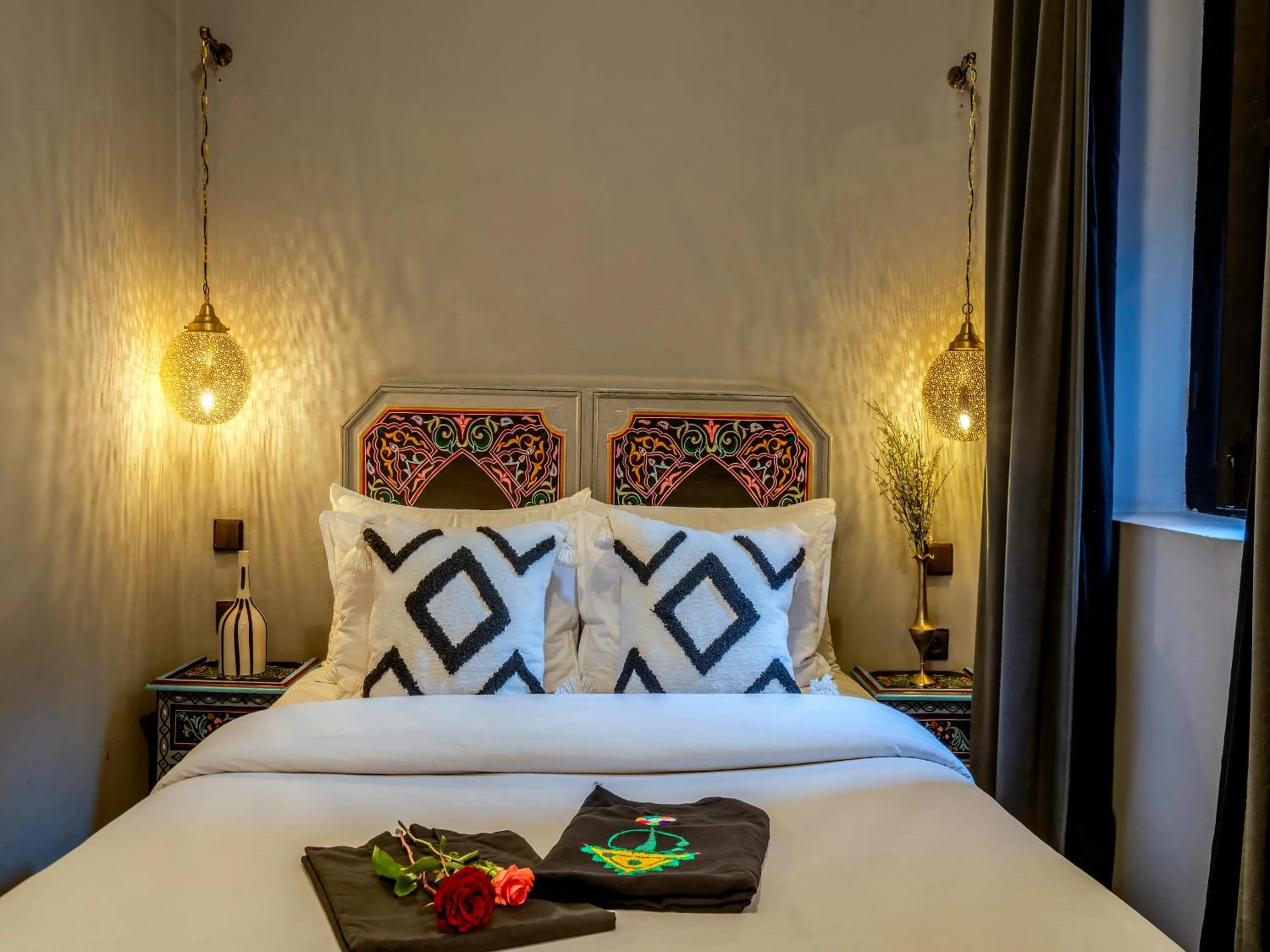 Bed in Riad Irhalne