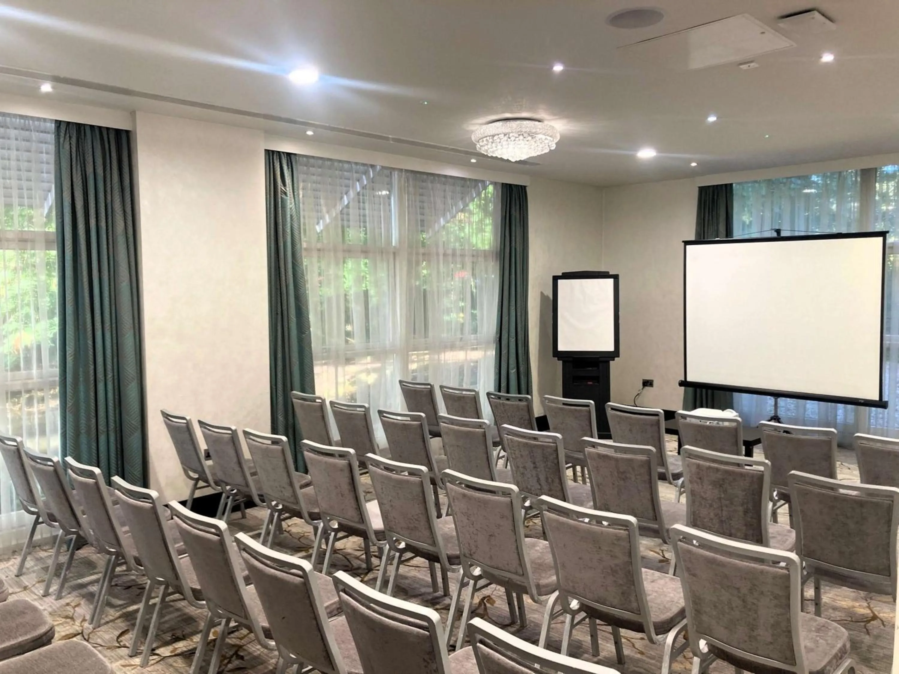 Meeting/conference room in DoubleTree by Hilton Hotel Nottingham - Gateway