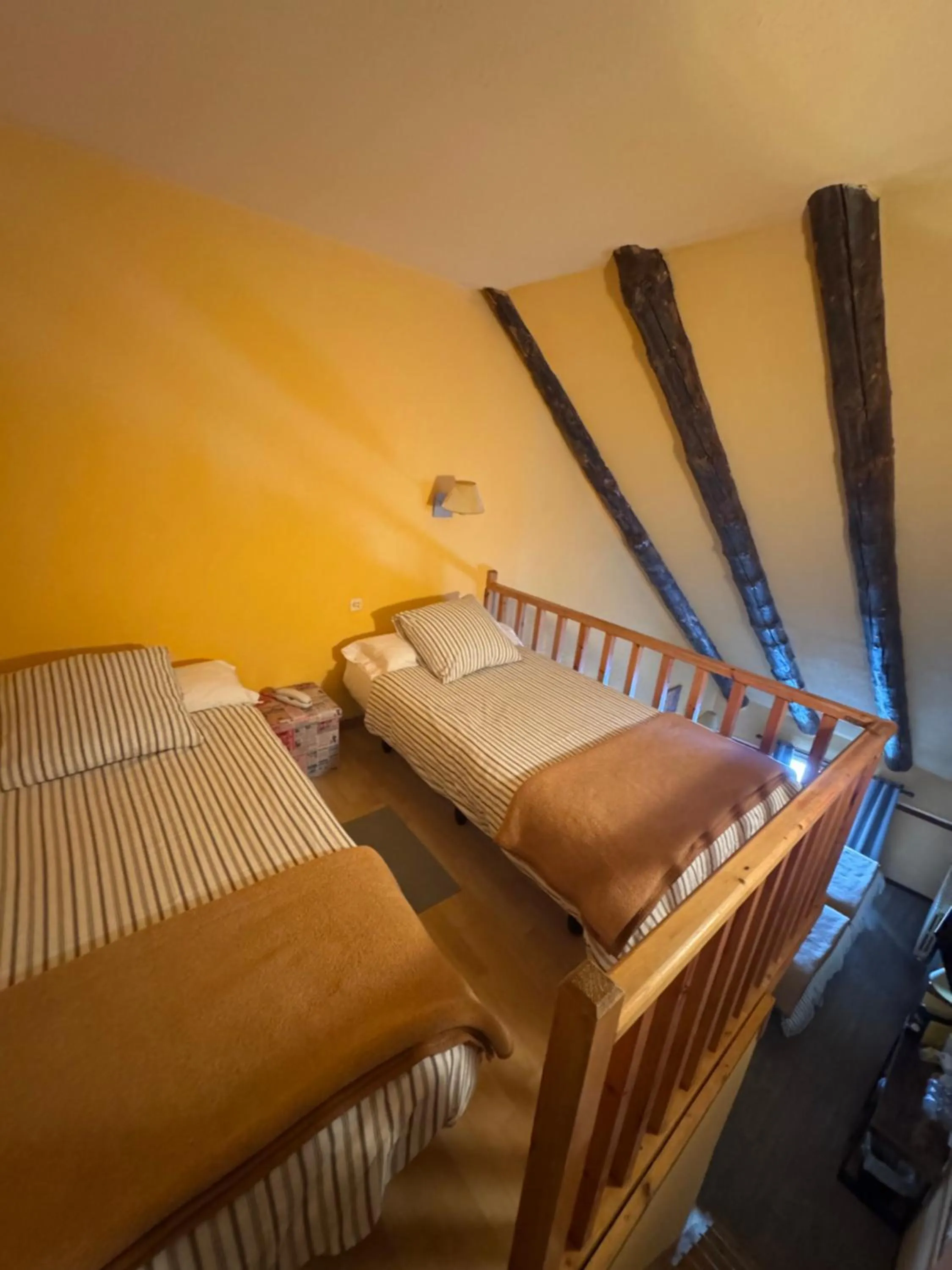 Photo of the whole room, Bed in Hotel Copacabana