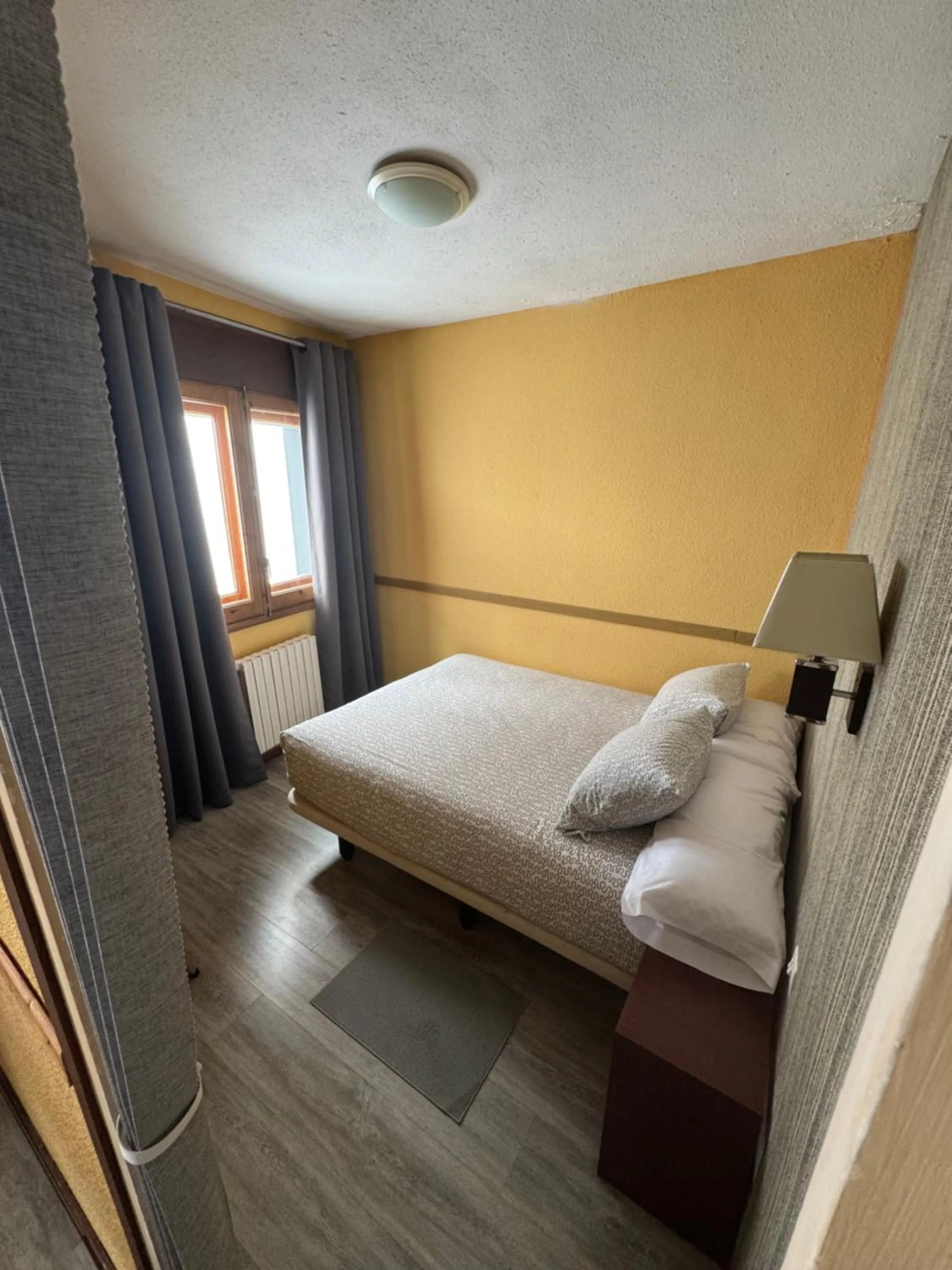 Bedroom, Bed in Hotel Copacabana