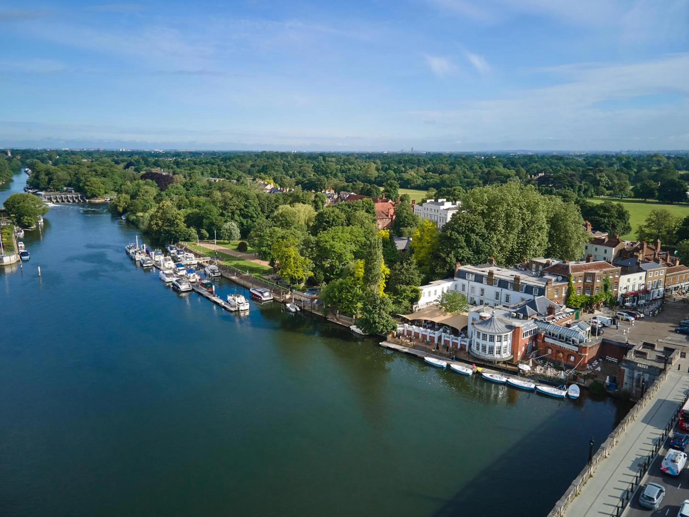 Property building in The Mitre, Hampton Court