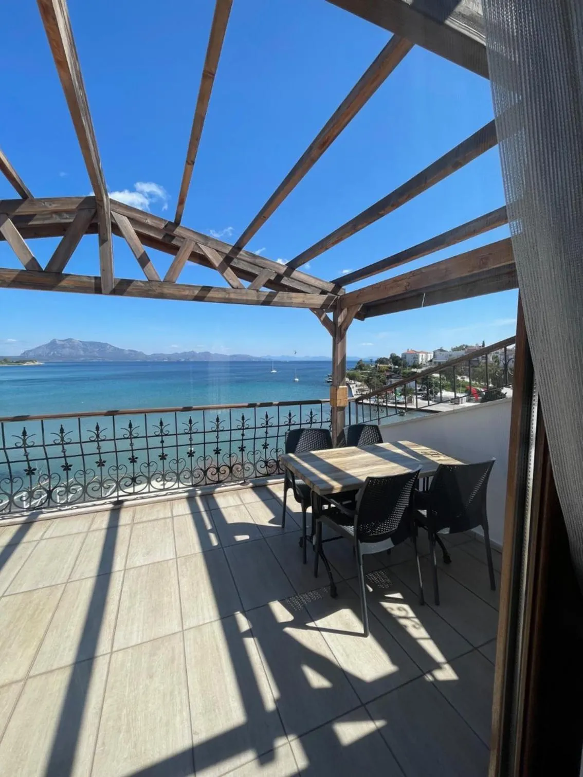 Patio in Veziroğlu Apart