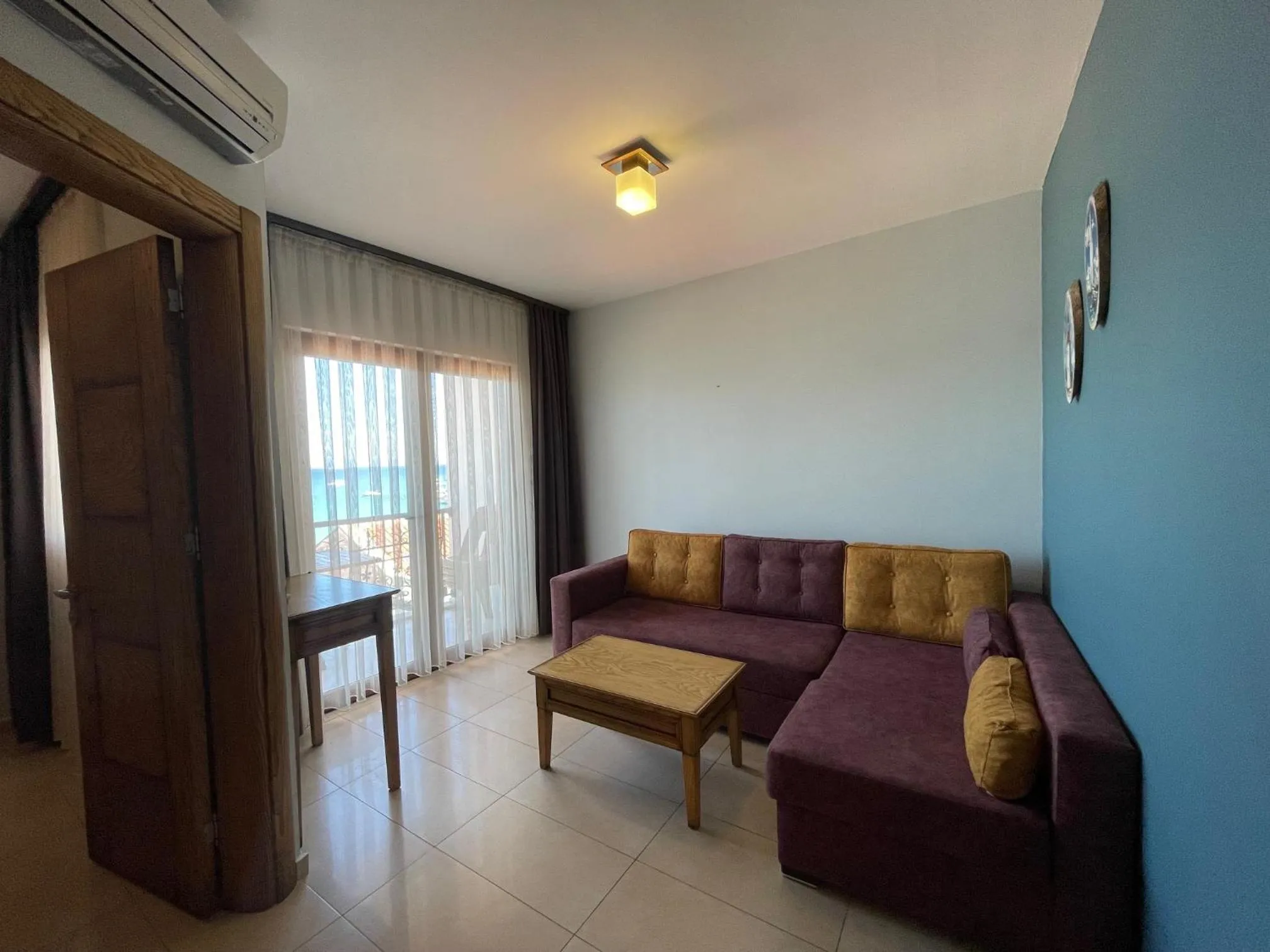 Living room in Veziroğlu Apart