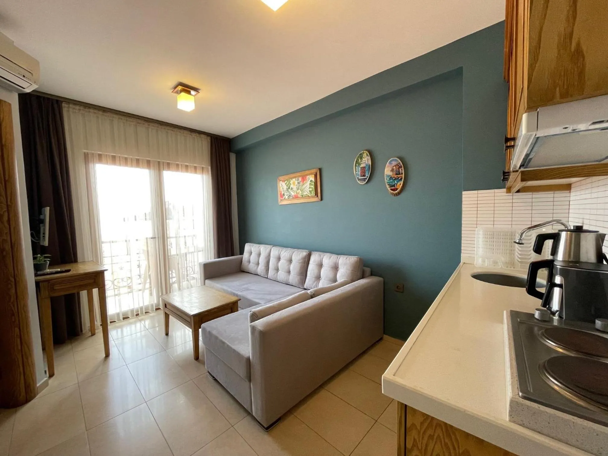 Coffee/tea facilities in Veziroğlu Apart