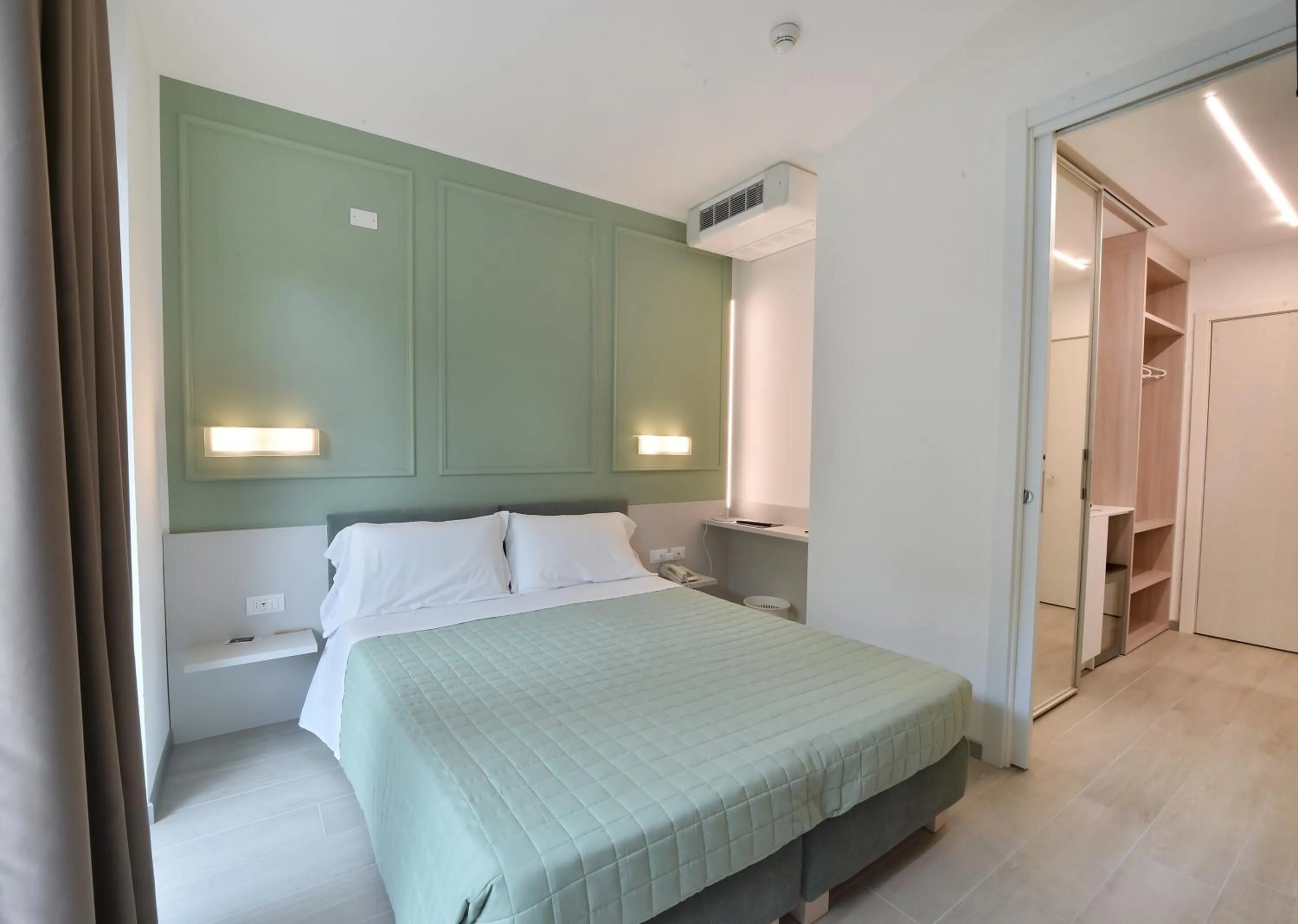 Bed in Hotel Meublè Nazionale