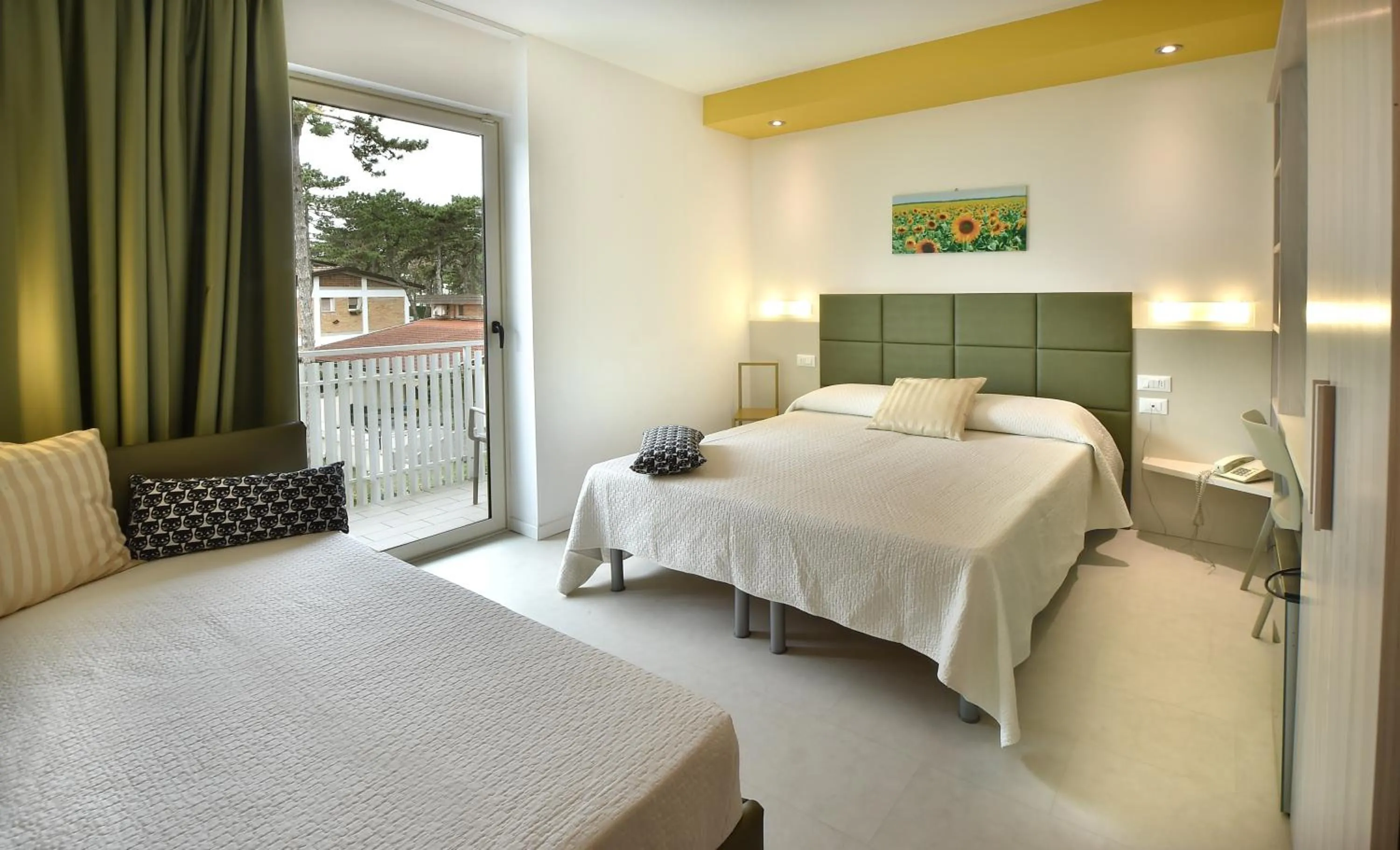 Bed in Hotel Meublè Nazionale