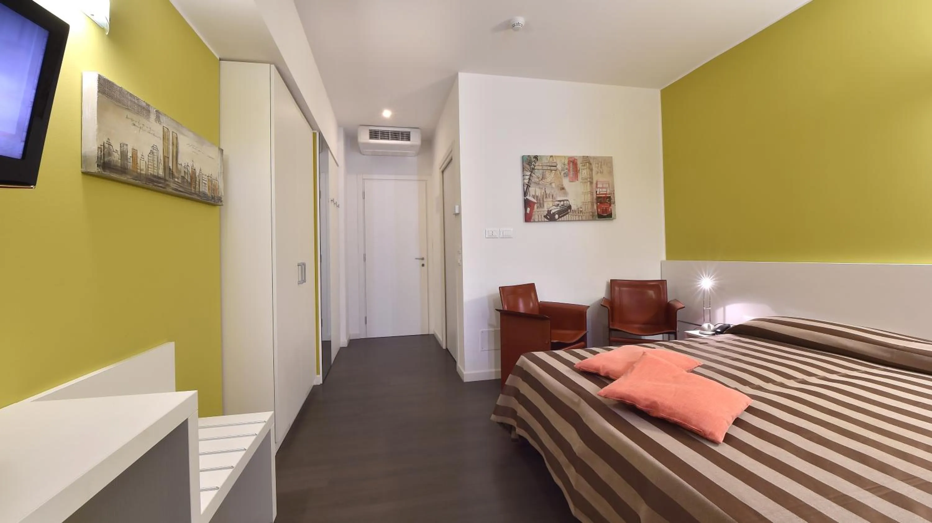 Bed in Hotel Meublè Nazionale