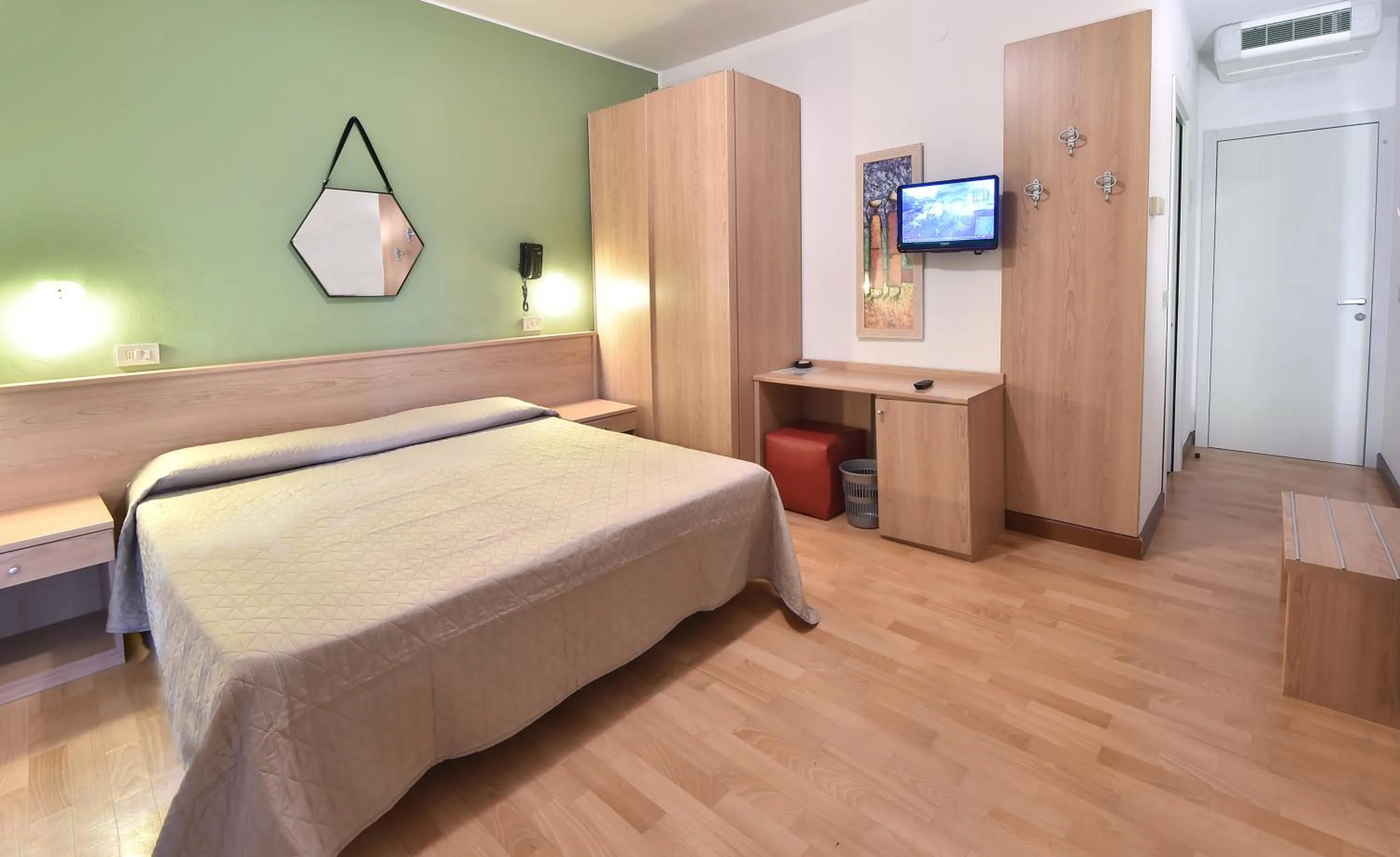 Bed in Hotel Meublè Nazionale