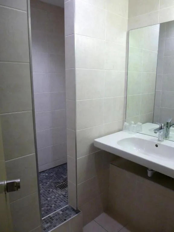 Bathroom in HYP'Hotel