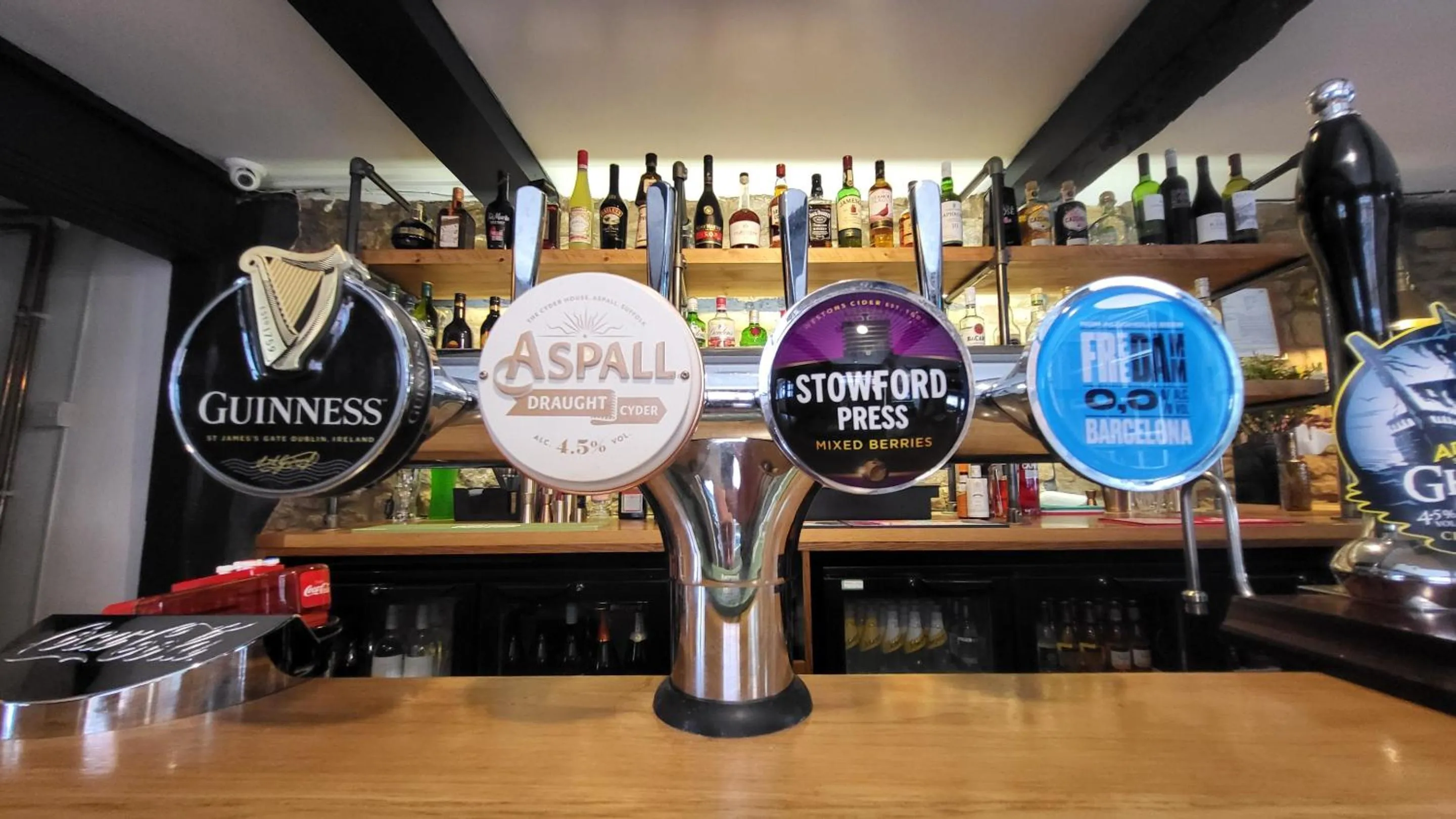 Lounge or bar in Unicorn Inn