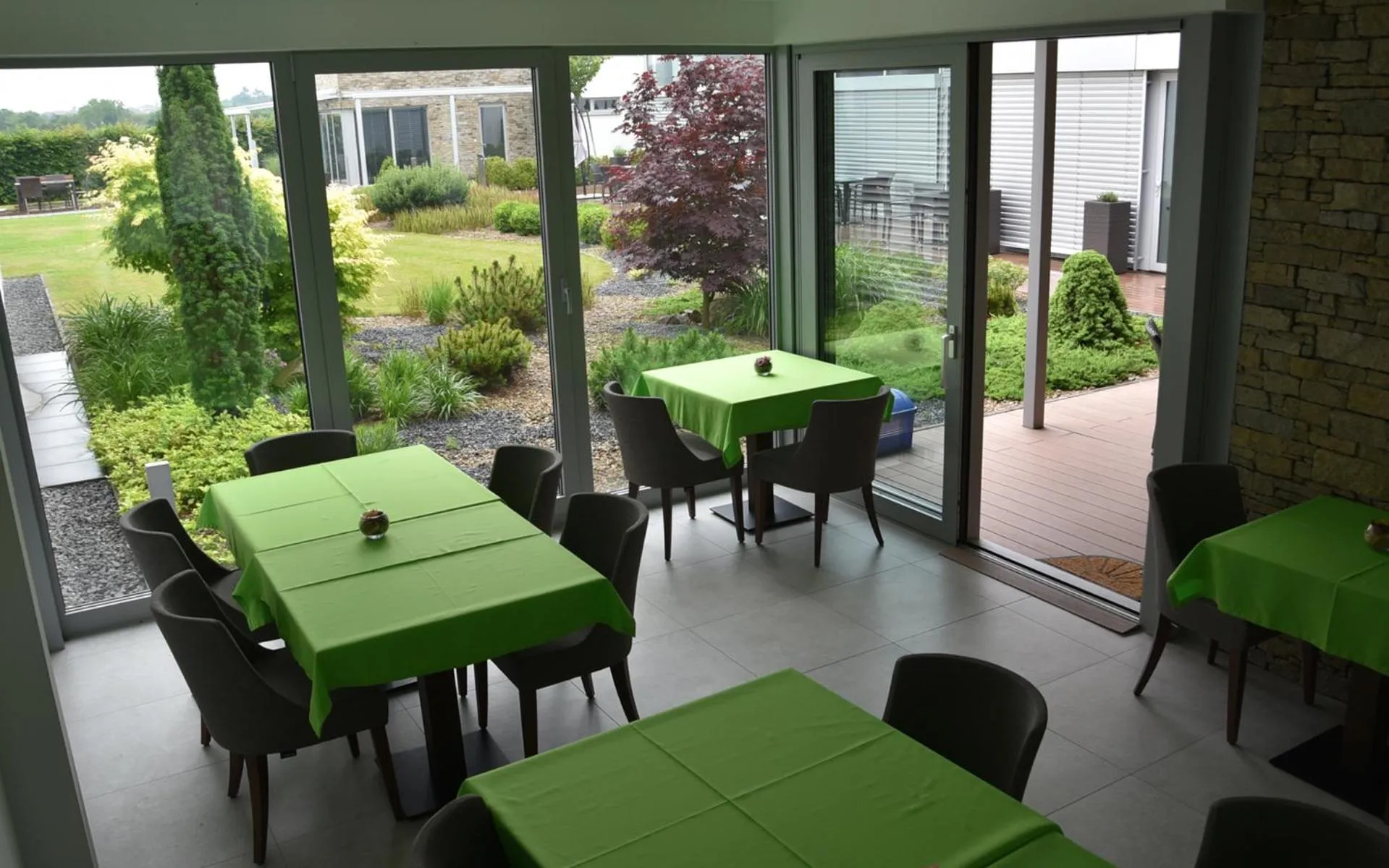 Hotel Harmony Medical & Wellness-Free Parking, 1,8km from the center