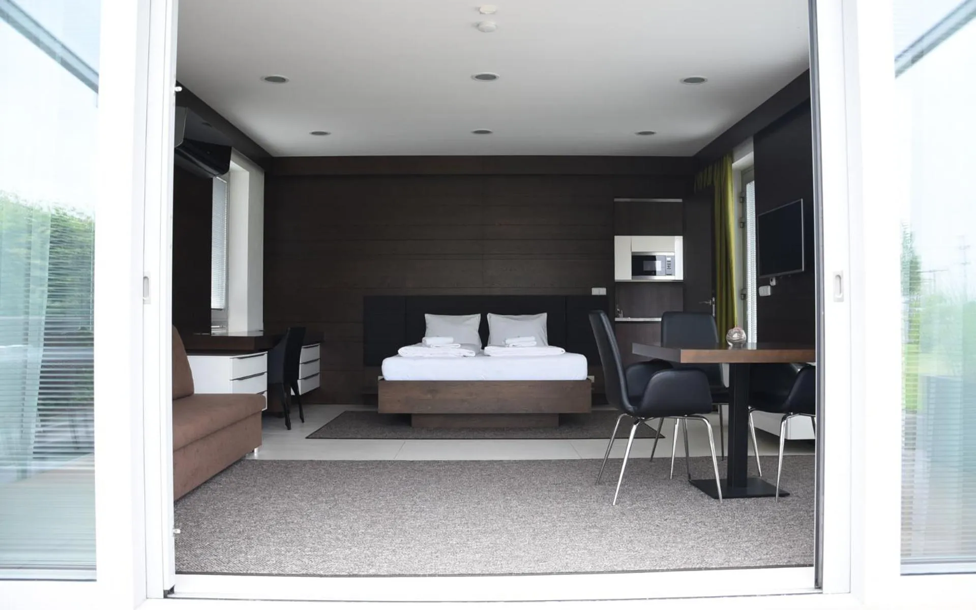 Bed in Hotel Harmony Medical & Wellness-Free Parking, 1,8km from the center