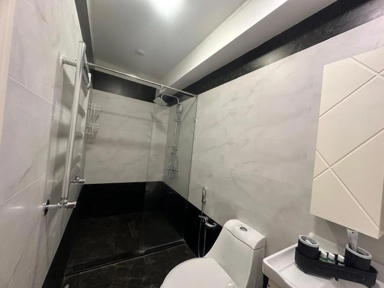 Bathroom in Royal Meridien Hotel