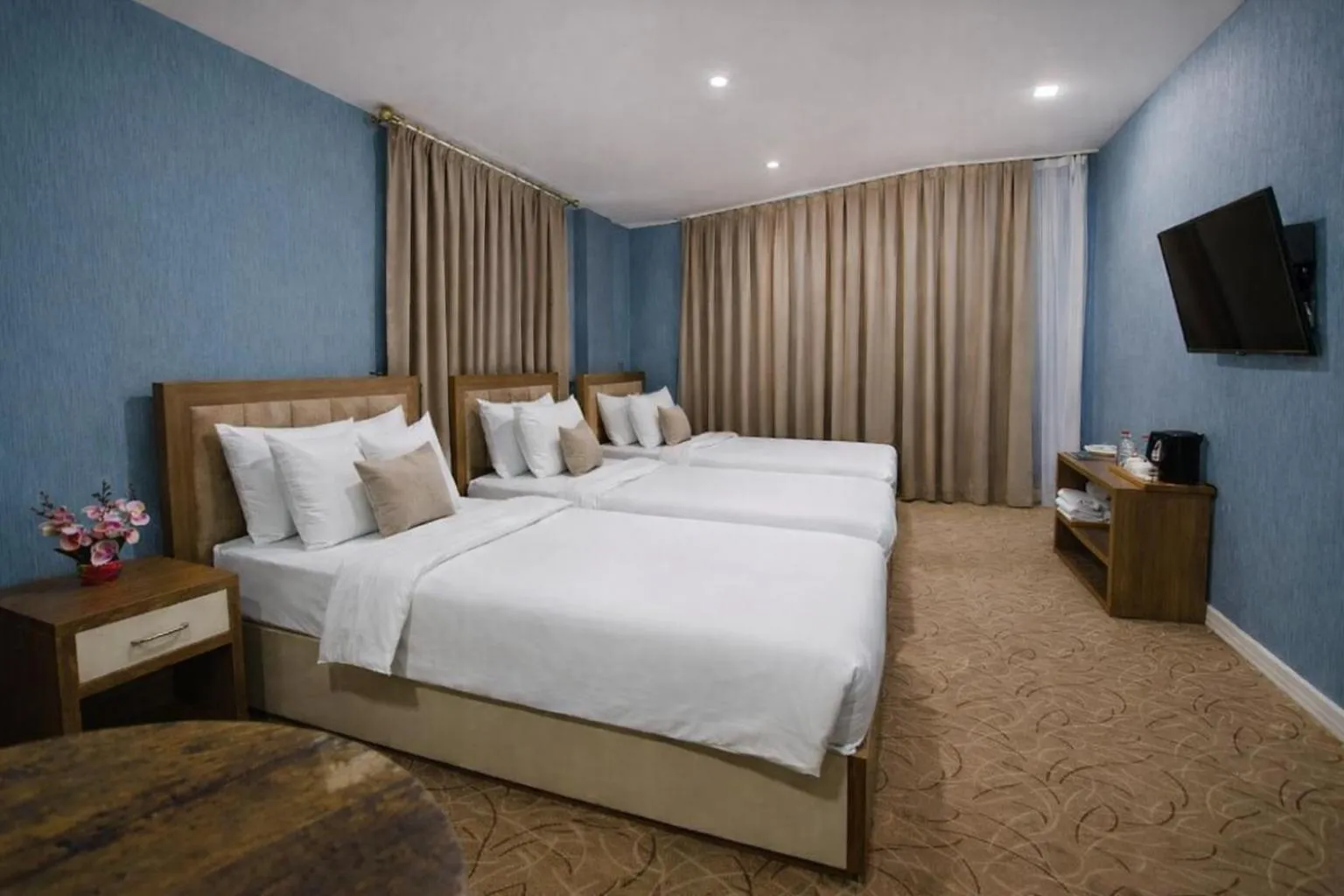 Bed in Royal Meridien Hotel