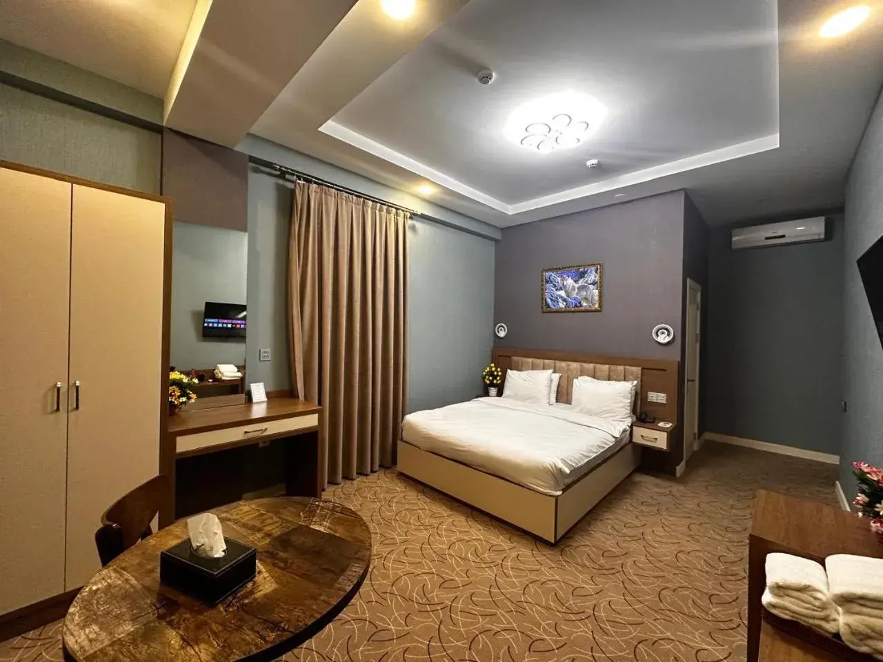 Standard Double or Twin Room with Balcony - single occupancy in Royal Meridien Hotel Standard Double or Twin Room with Balcony - single occupancy in Royal Meridien Hotel