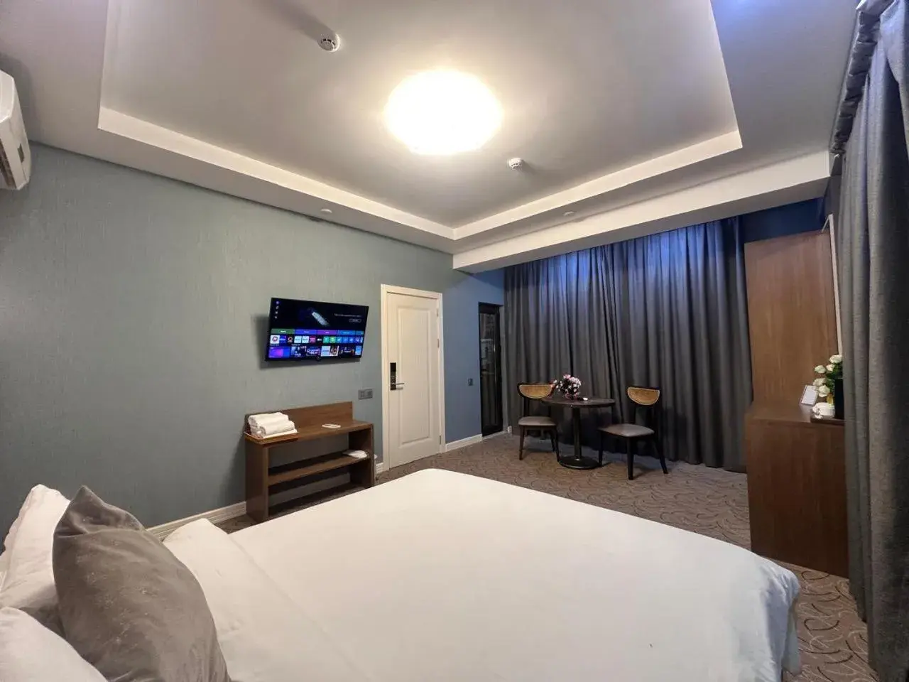 Superior Double Room in Royal Meridien Hotel Superior Double Room in Royal Meridien Hotel