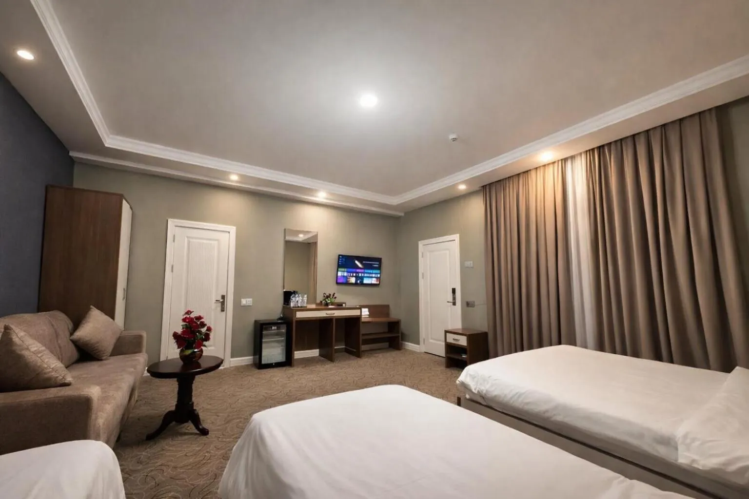 Bed in Royal Meridien Hotel