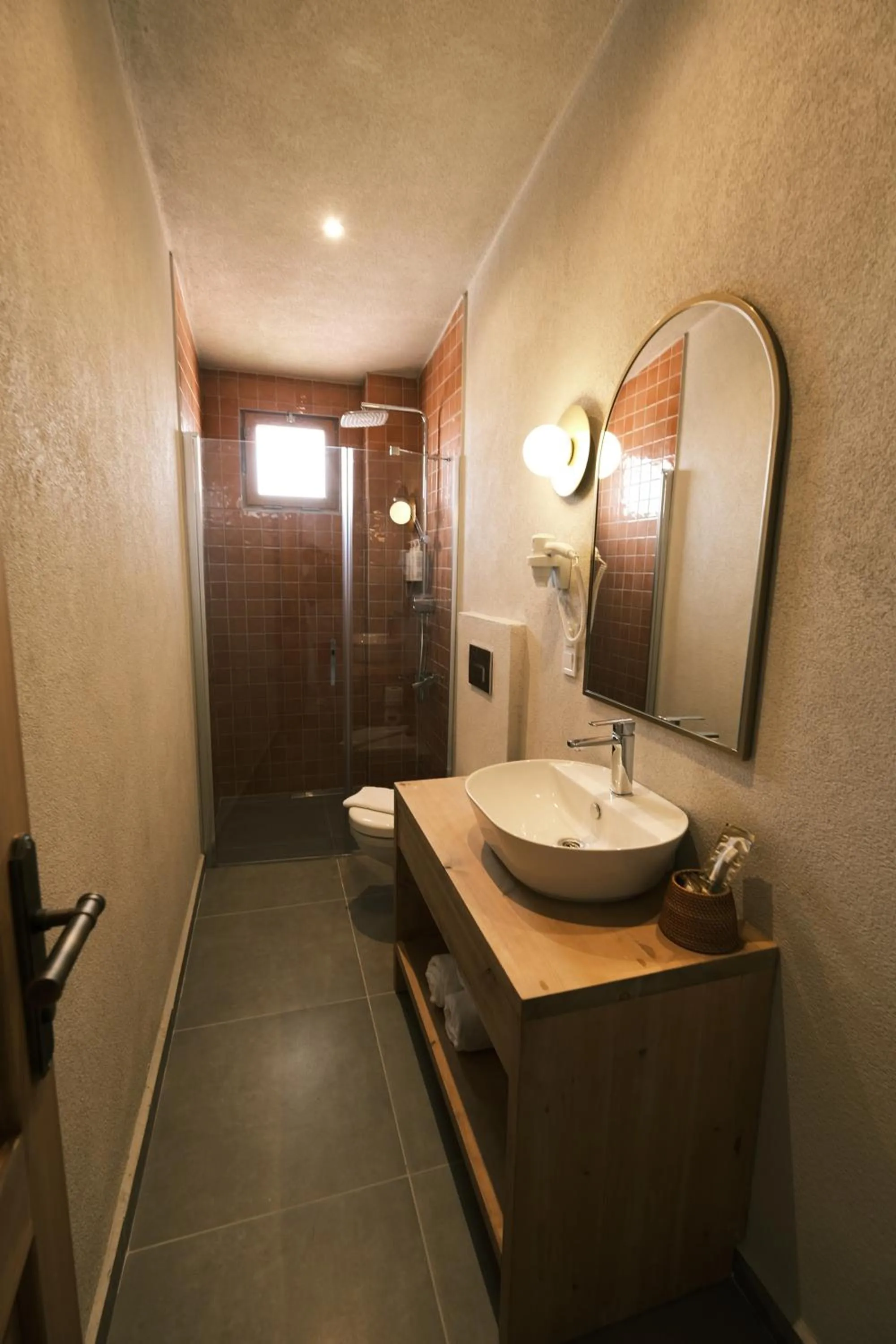 Shower in Nephos Beach Hotel