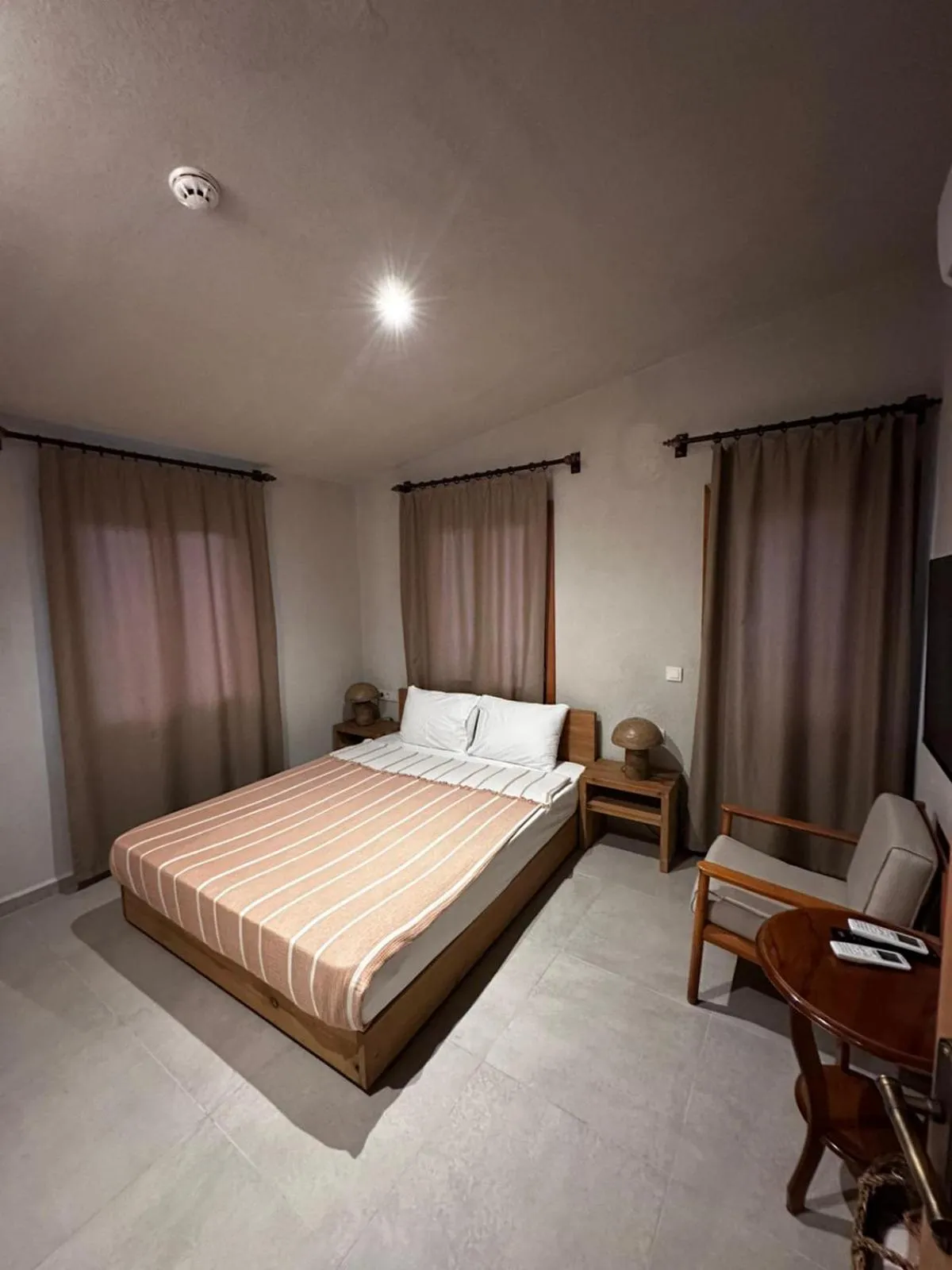 TV and multimedia in Nephos Beach Hotel