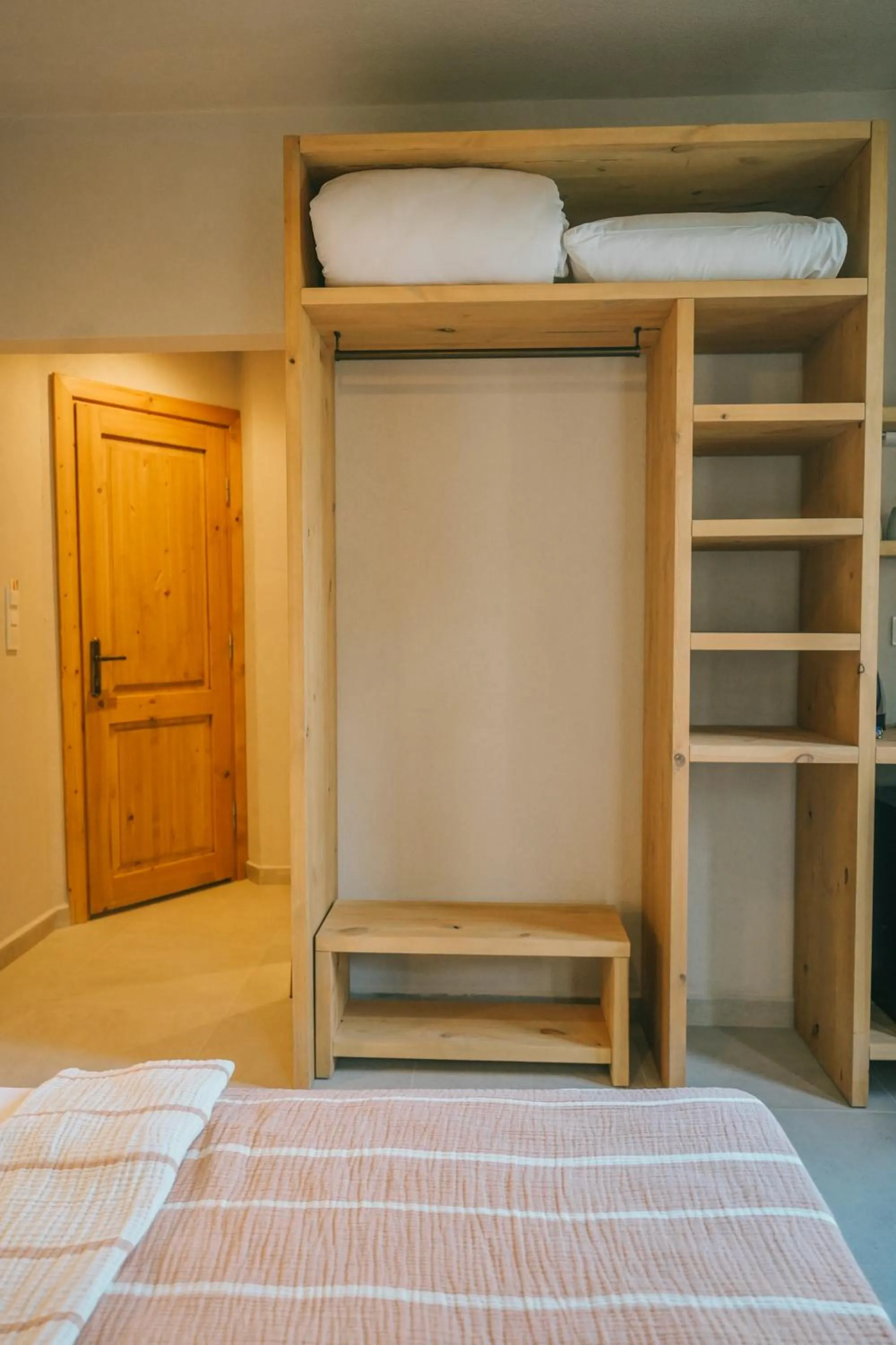 Bed in Nephos Beach Hotel