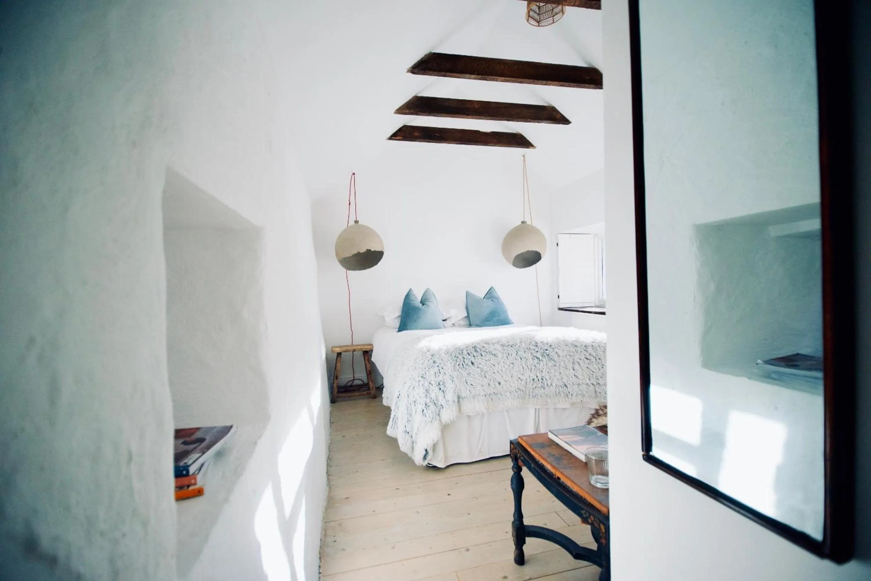 Bedroom, Bed in Wester Auchraw Longhouse Artful highland stay