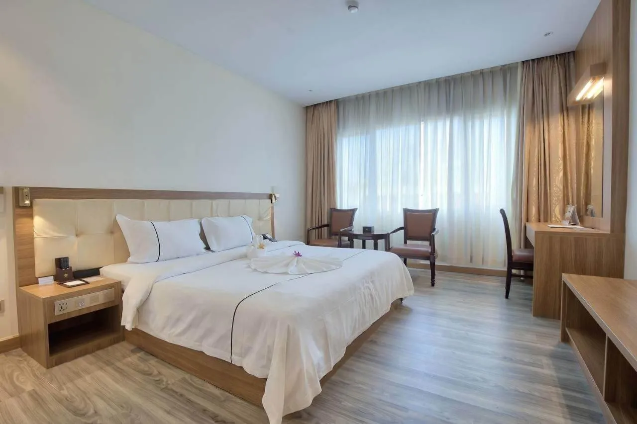 Bed in Le President Hotel