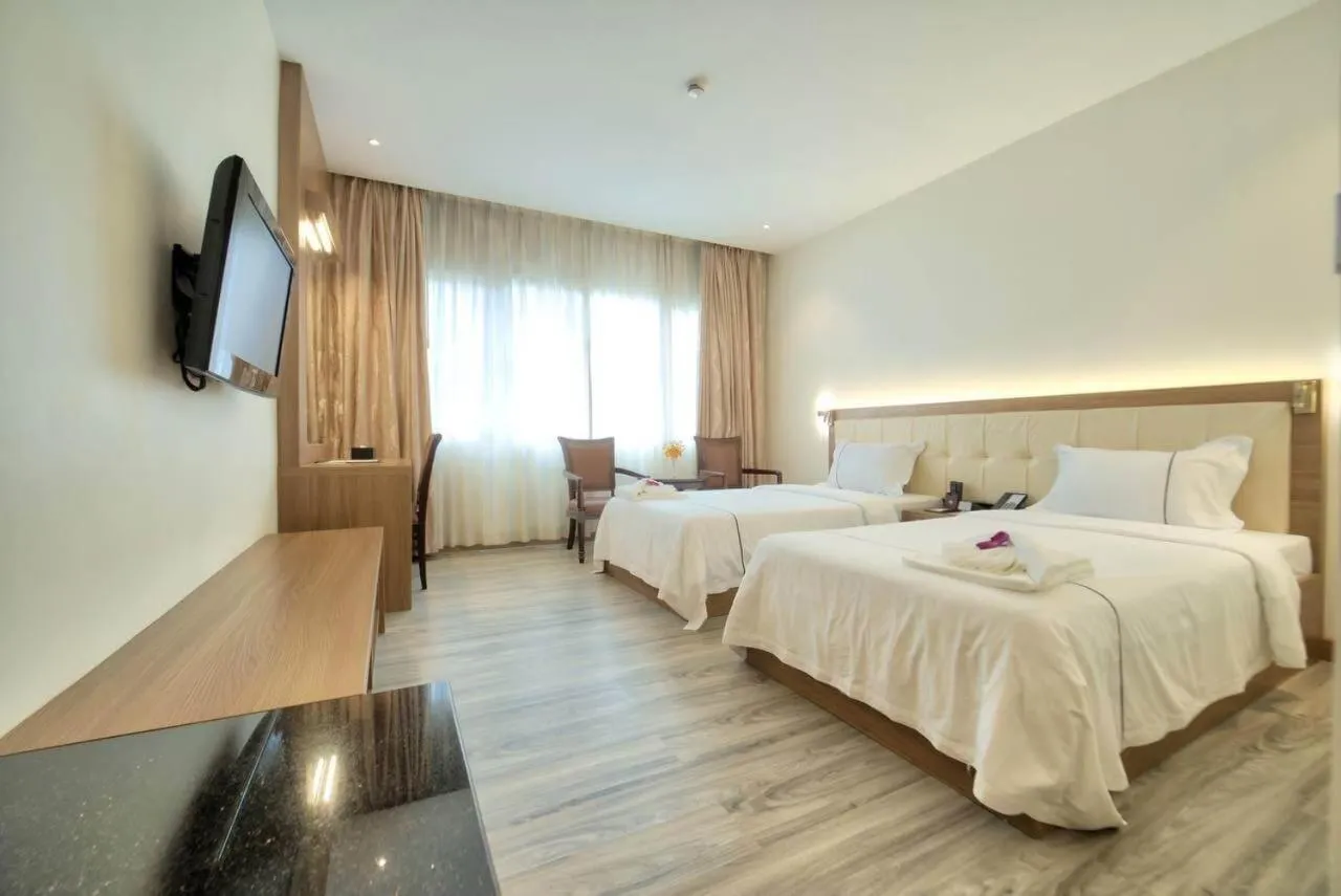 TV and multimedia, Bed in Le President Hotel