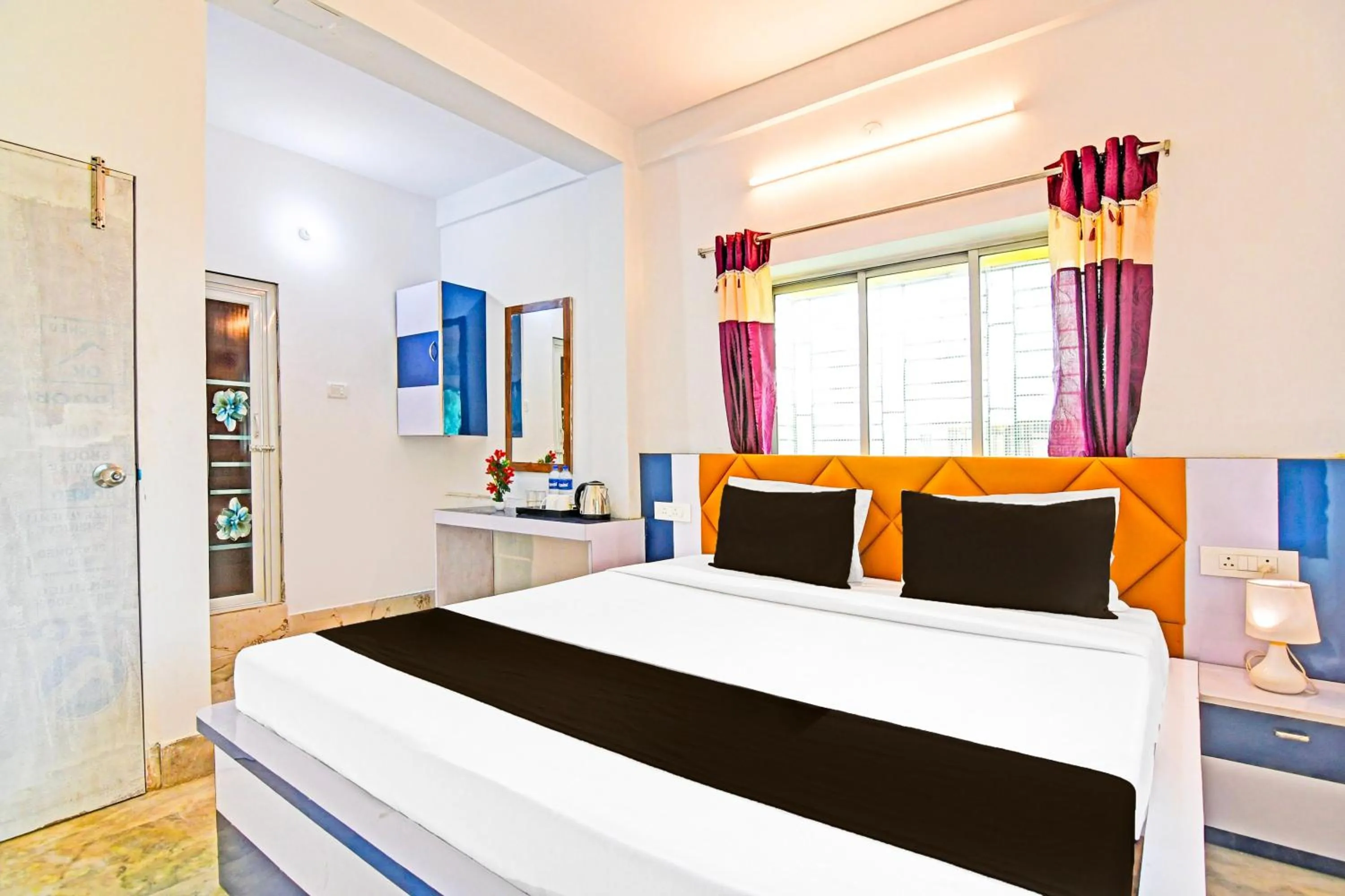 Bedroom, Bed in Hotel O by OYO Green Palace