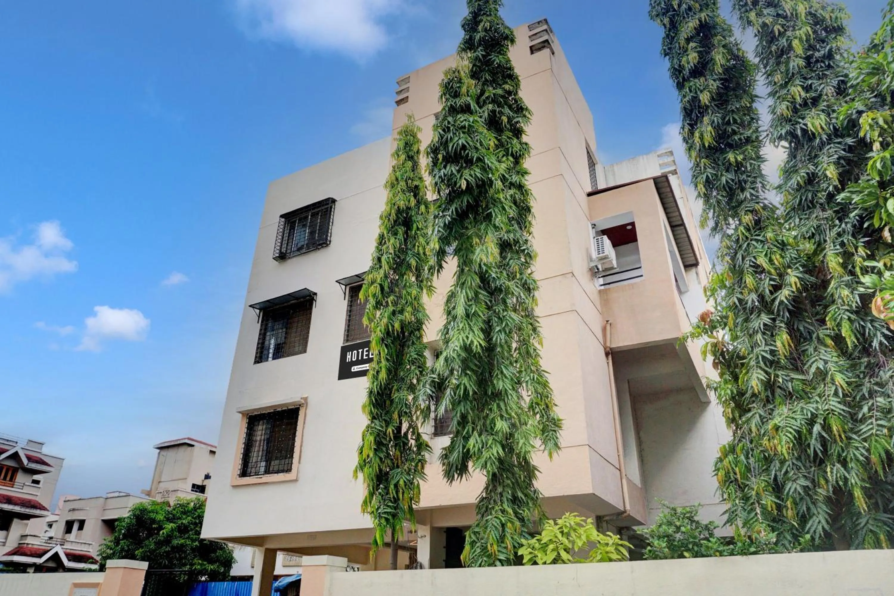 Facade/entrance in Hotel O Laxman Nagar Baner