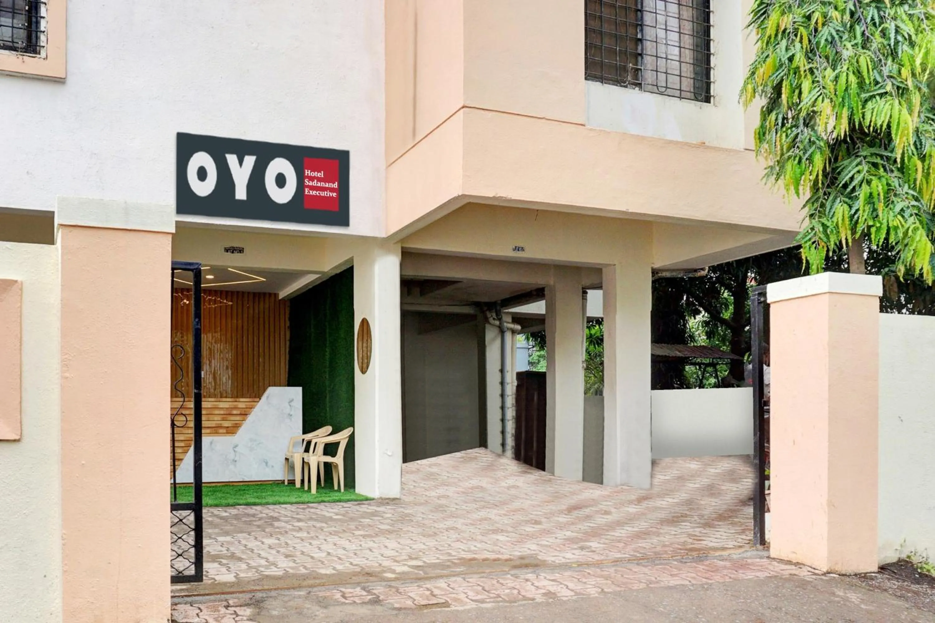 Facade/entrance in Hotel O Laxman Nagar Baner