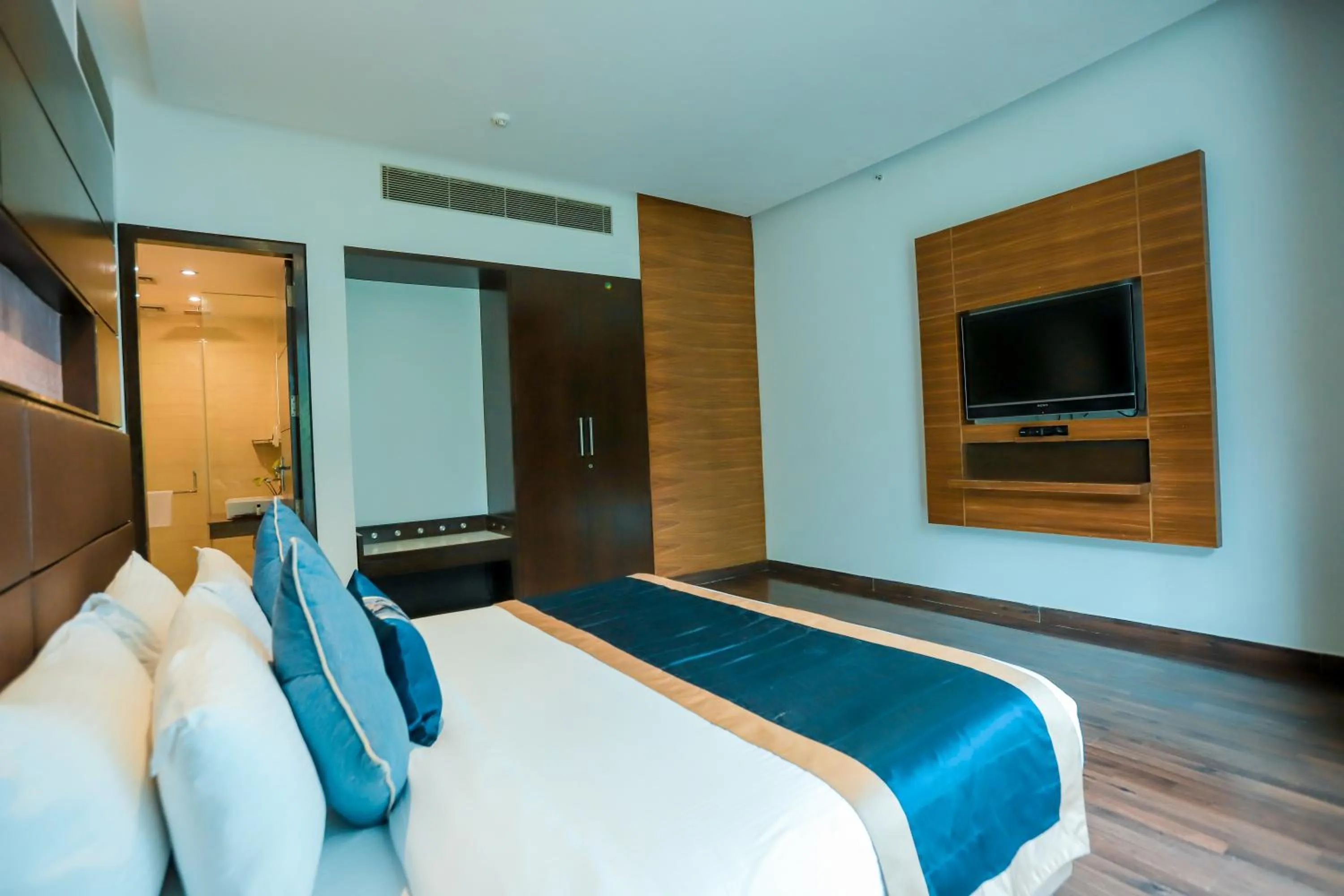 Bed in Bel-La Monde Hotel Chhattarpur South Delhi