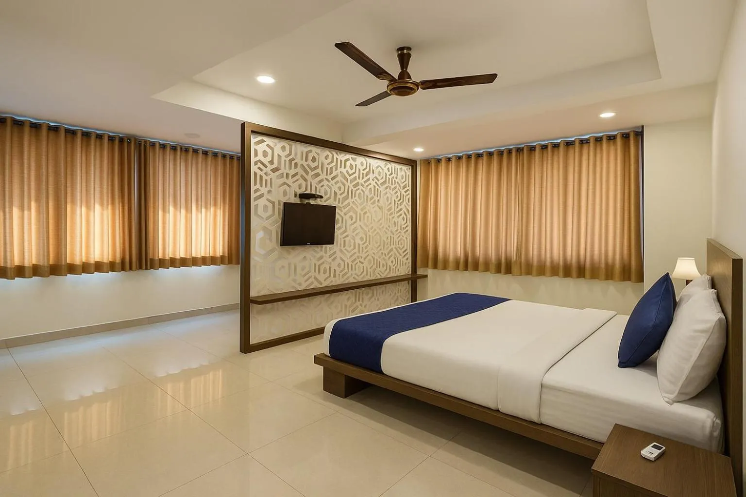 Photo of the whole room, Bed in StayGuru Hotel Atithi