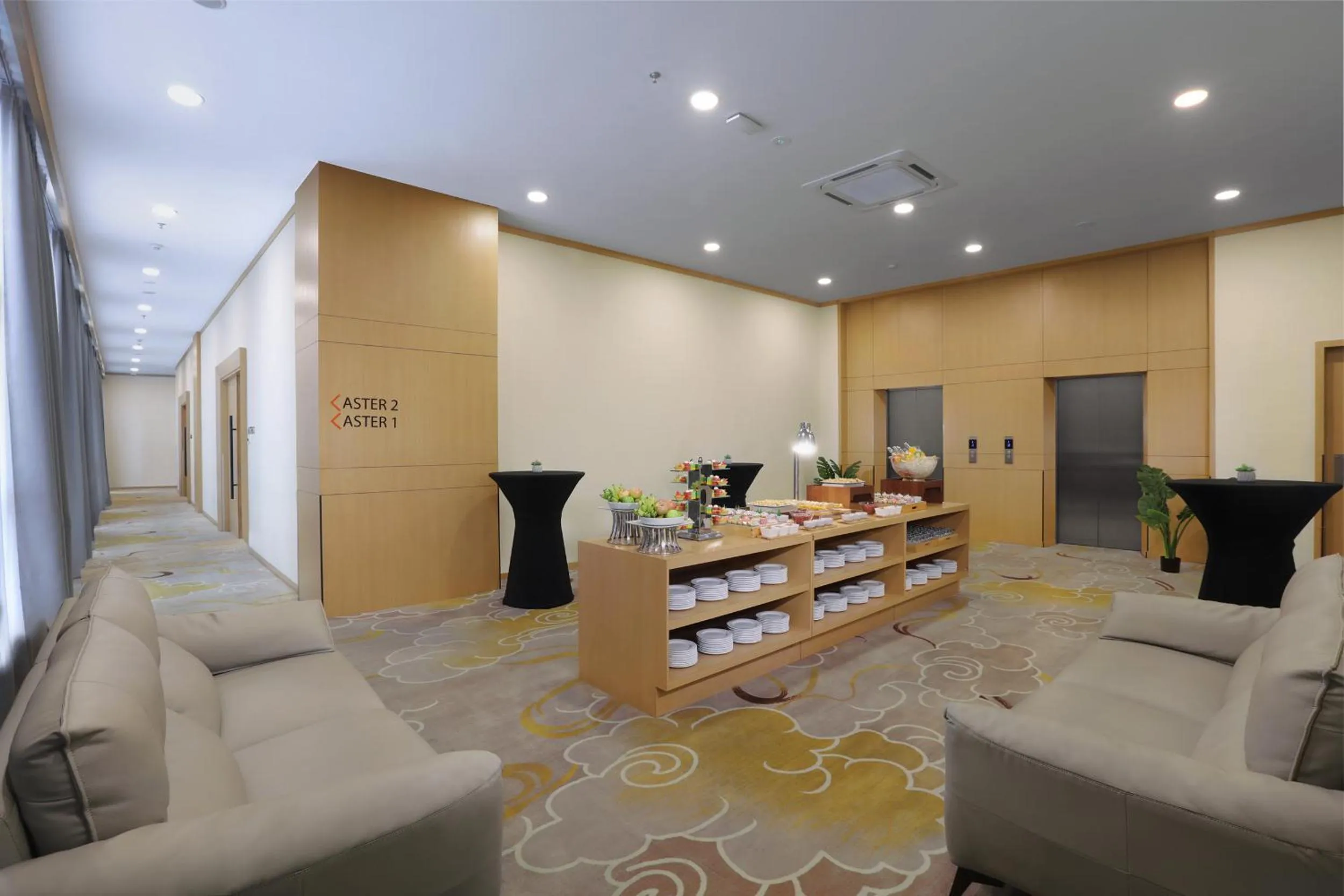 Harper Premier Nagoya Batam