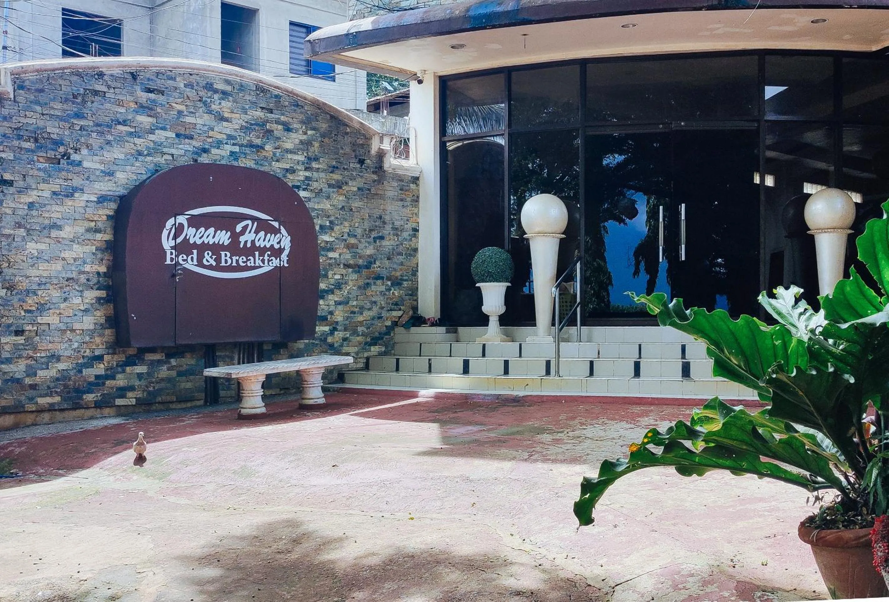 Property building in RedDoorz at Dream Haven Bed & Breakfast