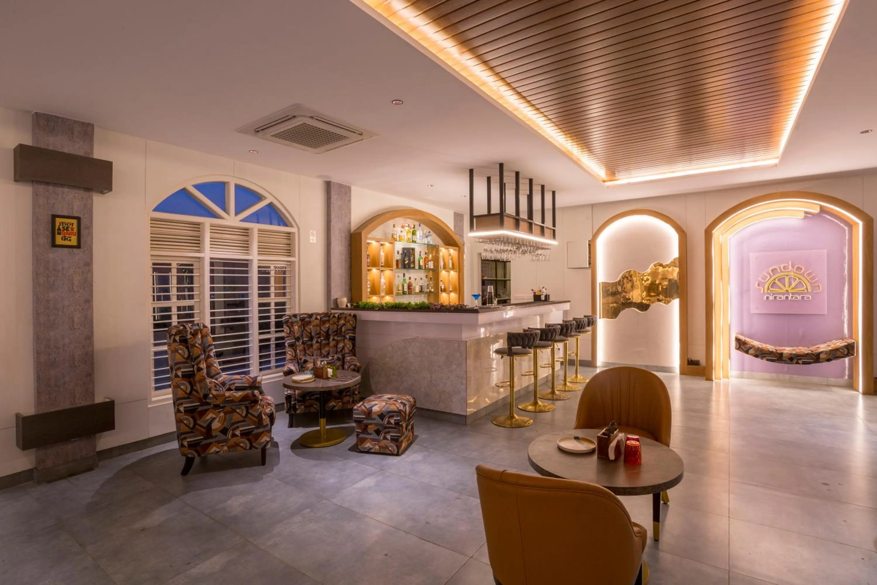 Lounge or bar in Nirantara Resort & Spa