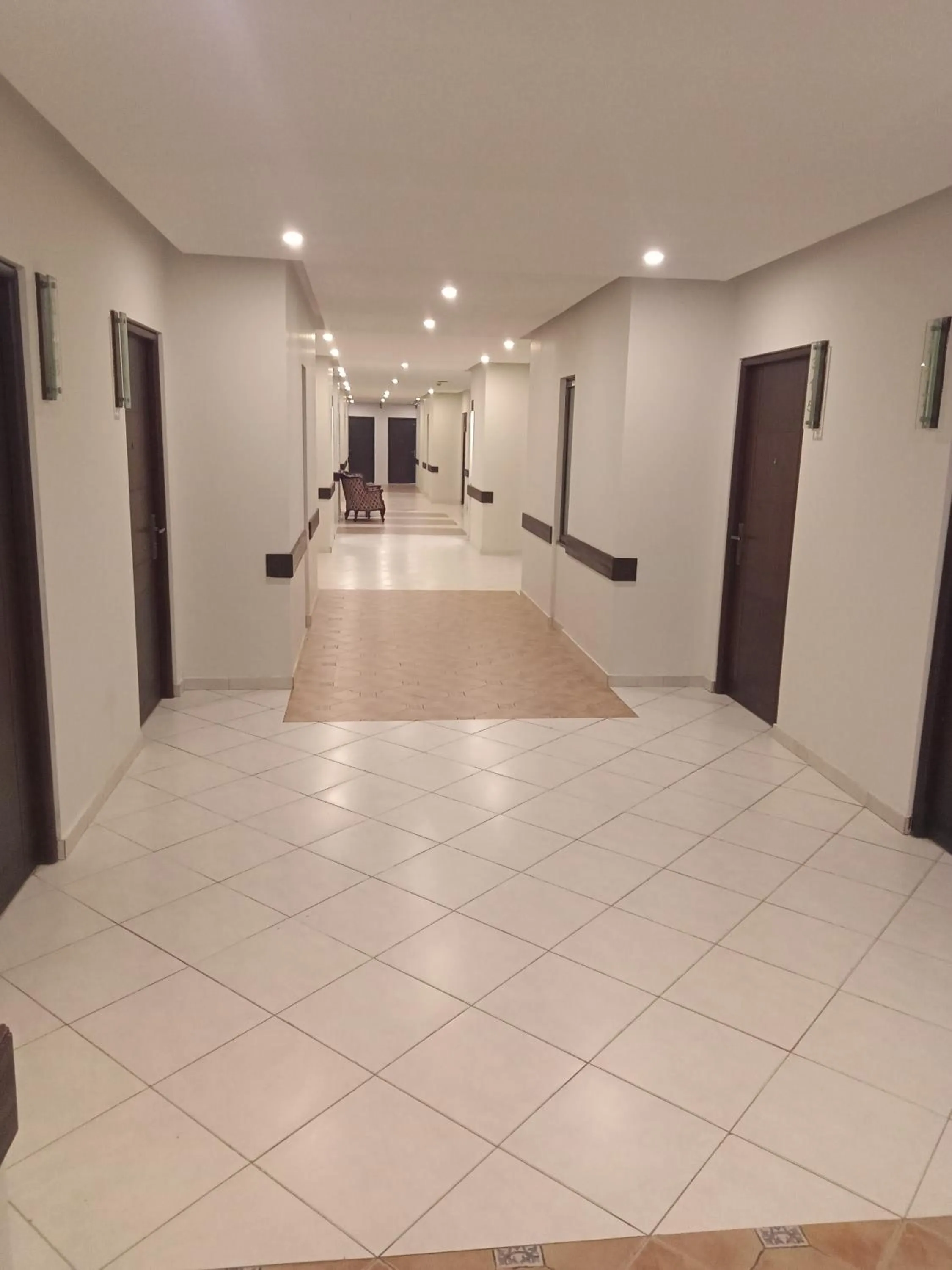 Decorative detail in Grand Regency